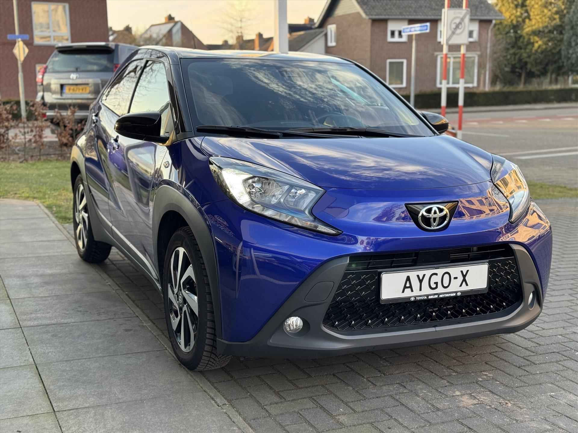 Toyota Aygo X 1.0 VVT-i Pulse | Bi-tone, Privacy glass, 17 inch, Apple carplay/Android auto, Stoelverwarming, Parkeercamera - 31/32