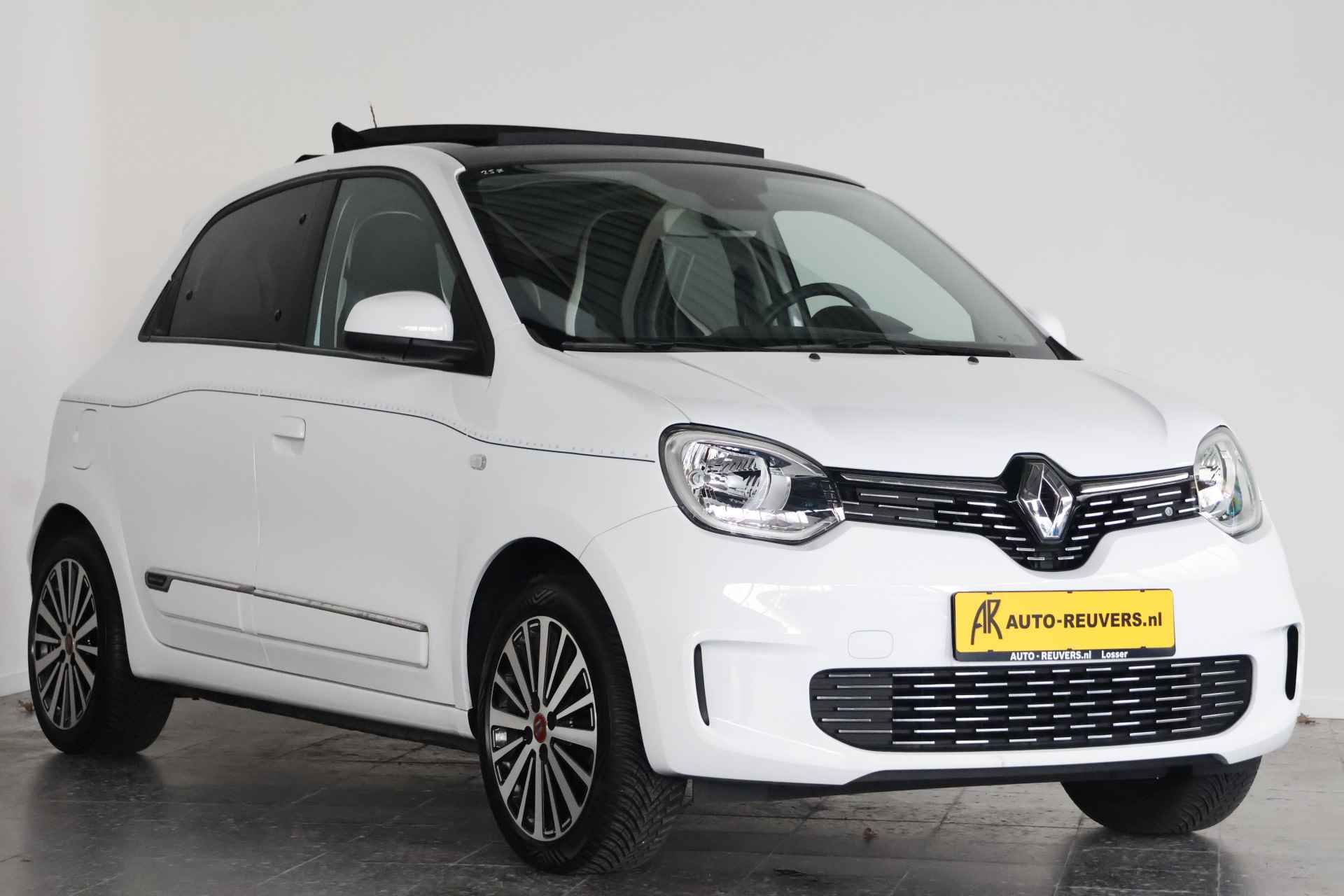 Renault Twingo 1.0 SCe Intens / Opendak / CarPlay / Cruisecontrol / Cam - 4/34