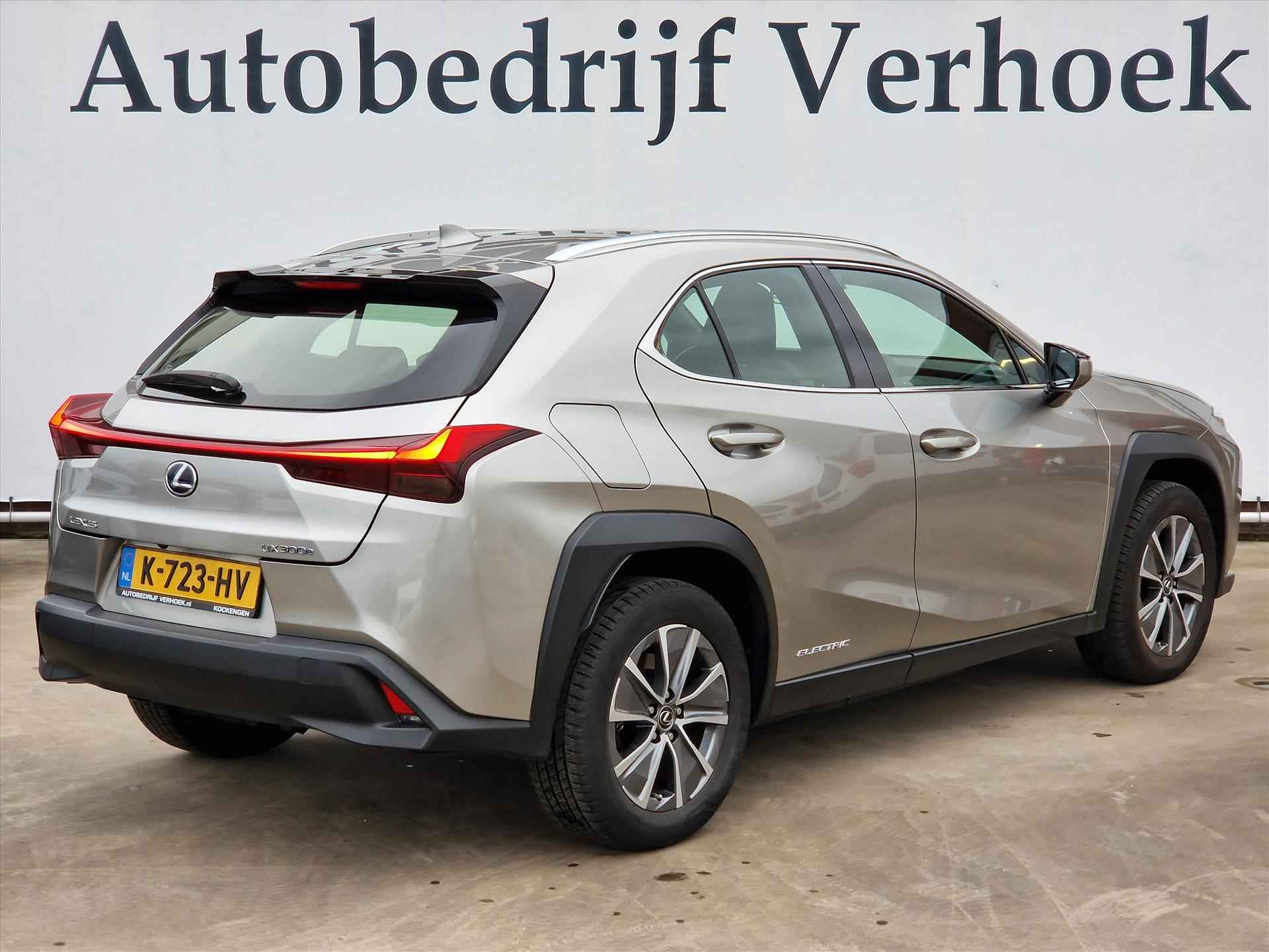 Lexus Ux 300e 54kWh Business Carplay - NL Auto - LED -Camera - 3/23