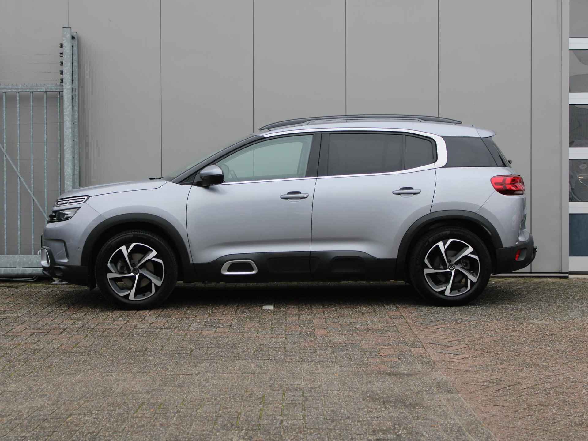 Citroen C5 Aircross 1.2 PureTech Shine Automaat | Navi / Camera / Climate - 12/25