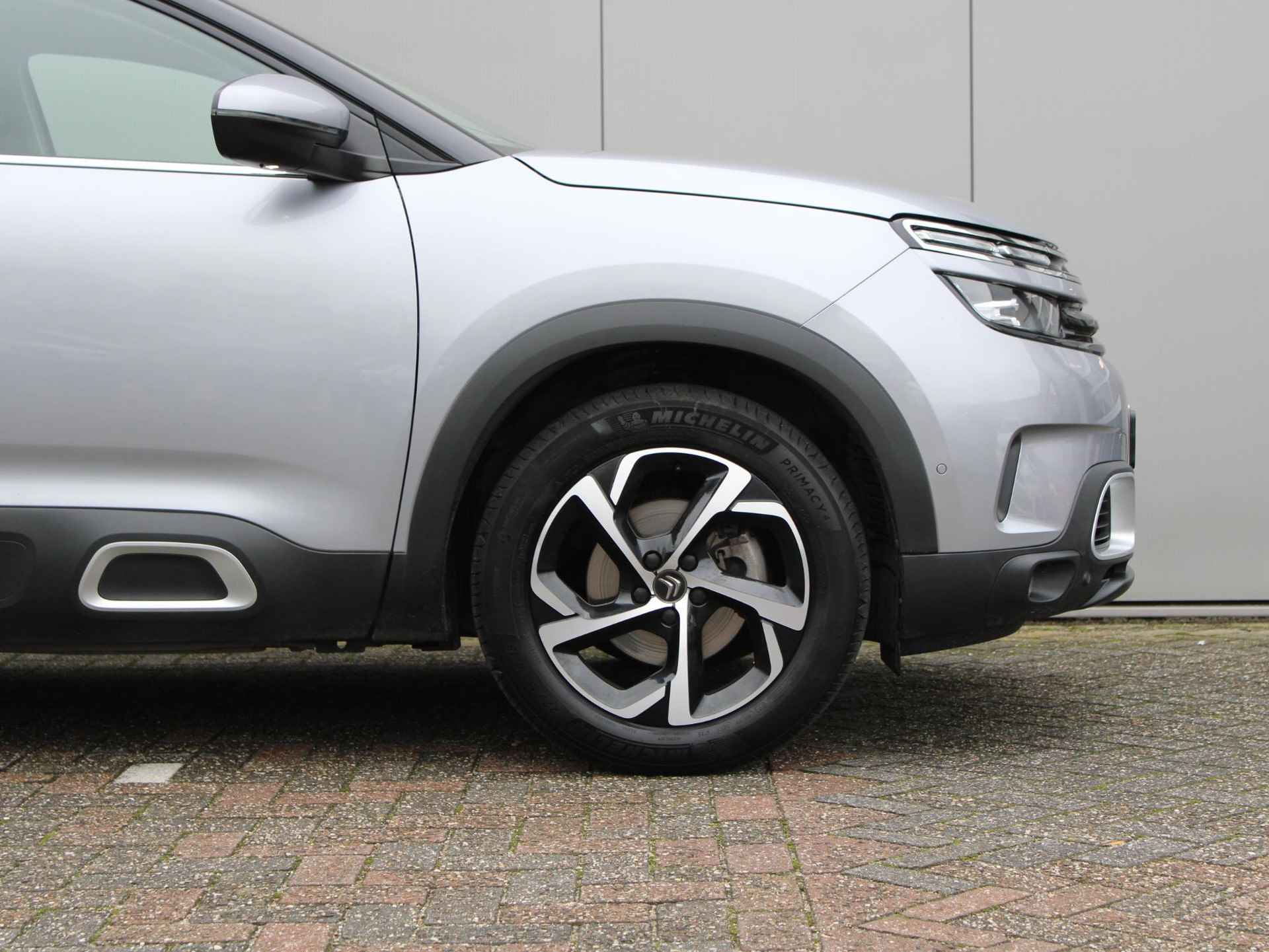 Citroen C5 Aircross 1.2 PureTech Shine Automaat | Navi / Camera / Climate - 23/25