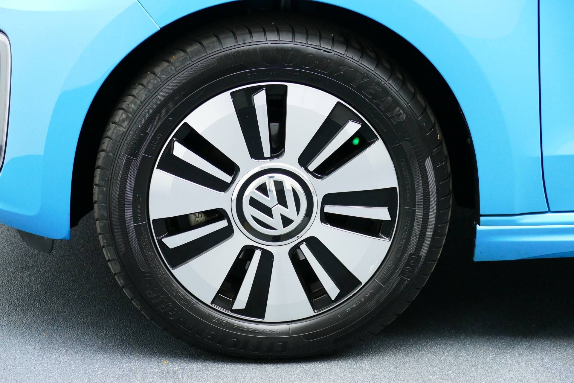 Volkswagen e-Up! Clima, Cruise, Led, Stoelverw, Park Sensors, Led, Smartphonedock - 18/40