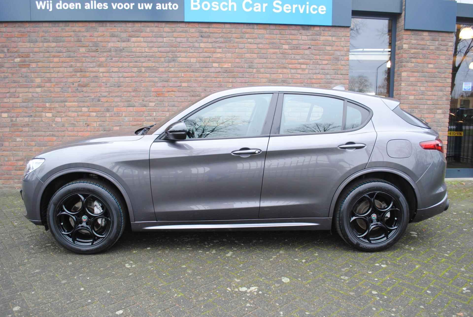 Alfa Romeo Stelvio 2.0 T AWD Super - 4/28