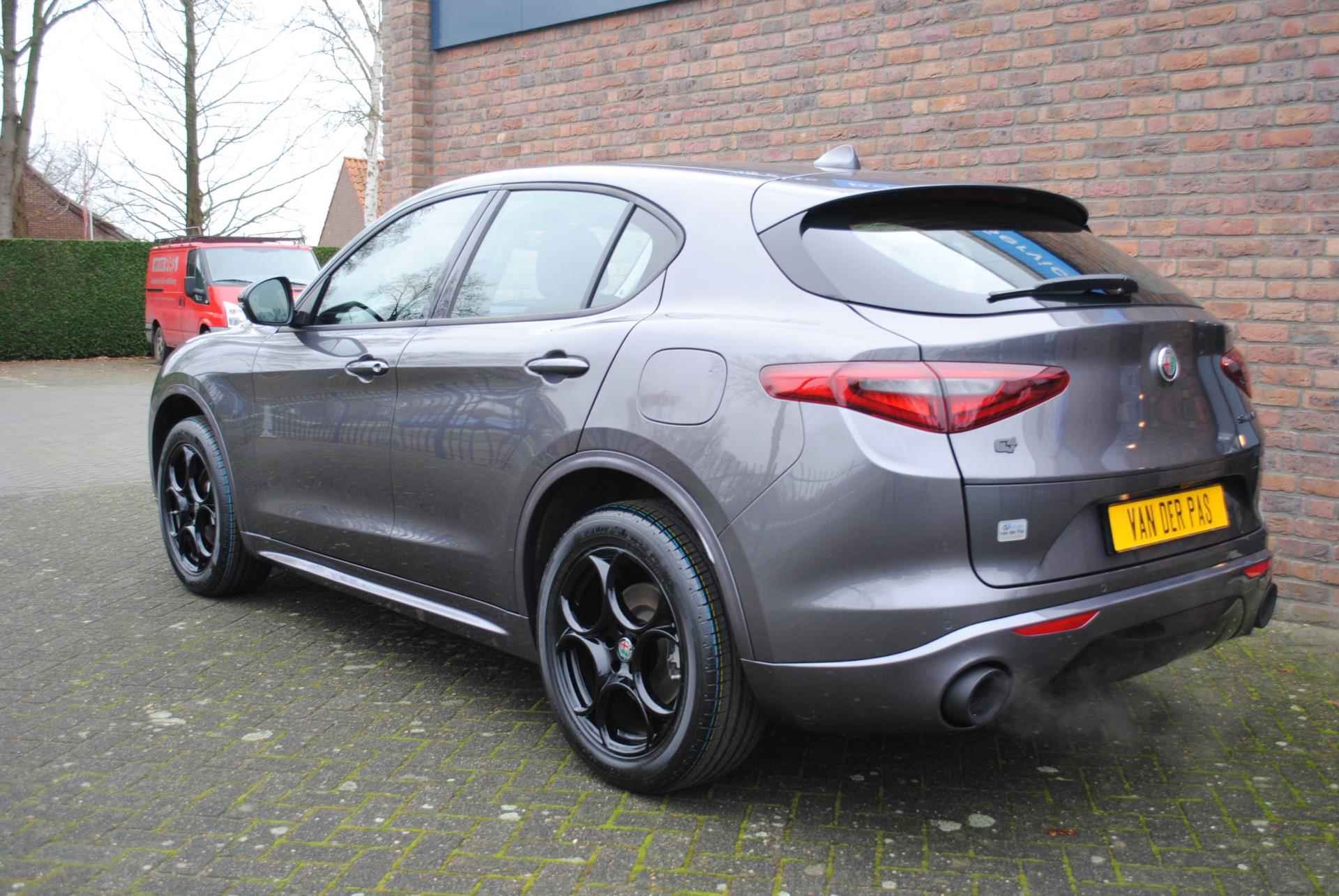 Alfa Romeo Stelvio 2.0 T AWD Super - 5/28