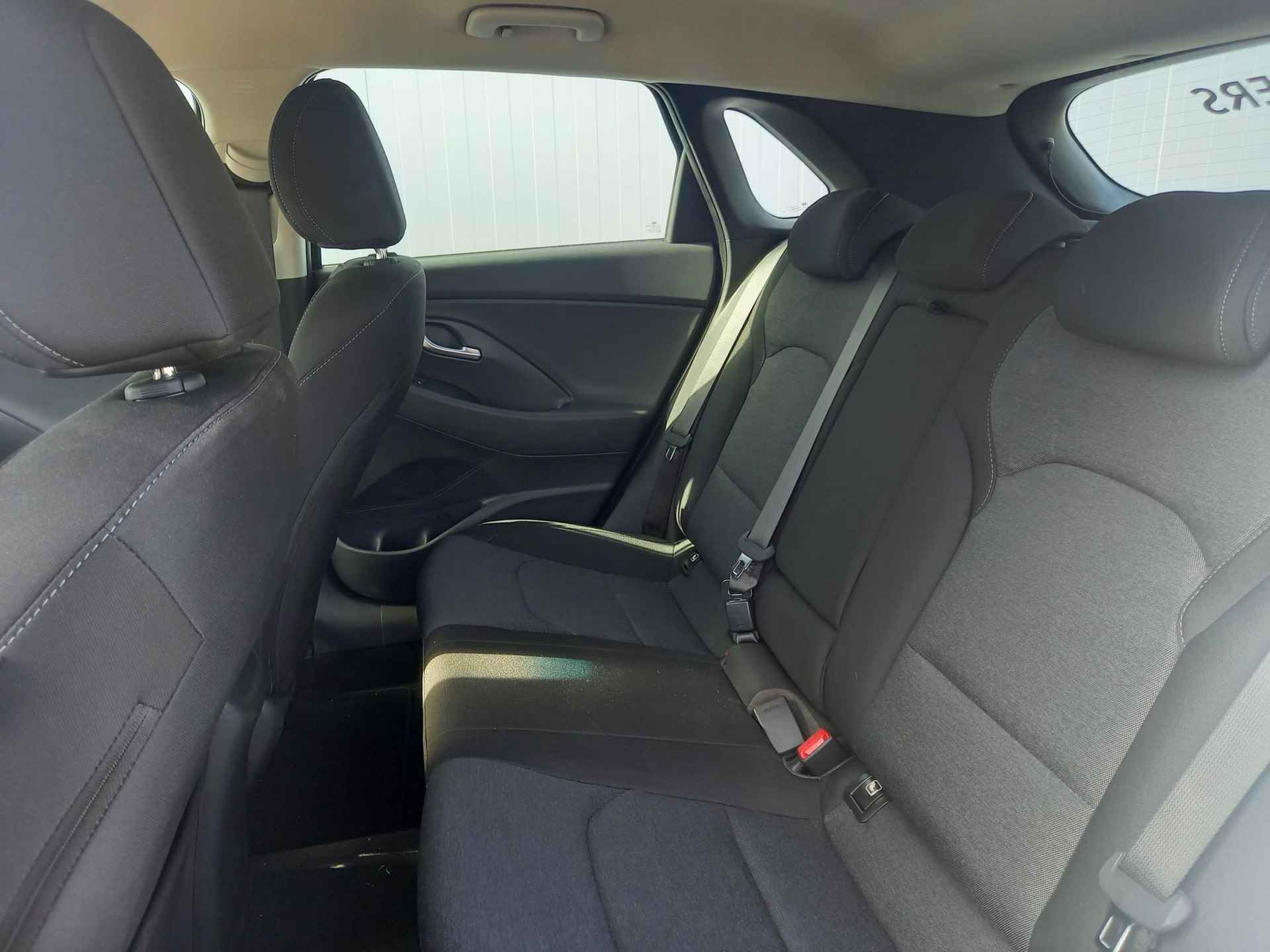 Hyundai i30 1.0 T-GDi MHEV Comfort Smart - 7/63