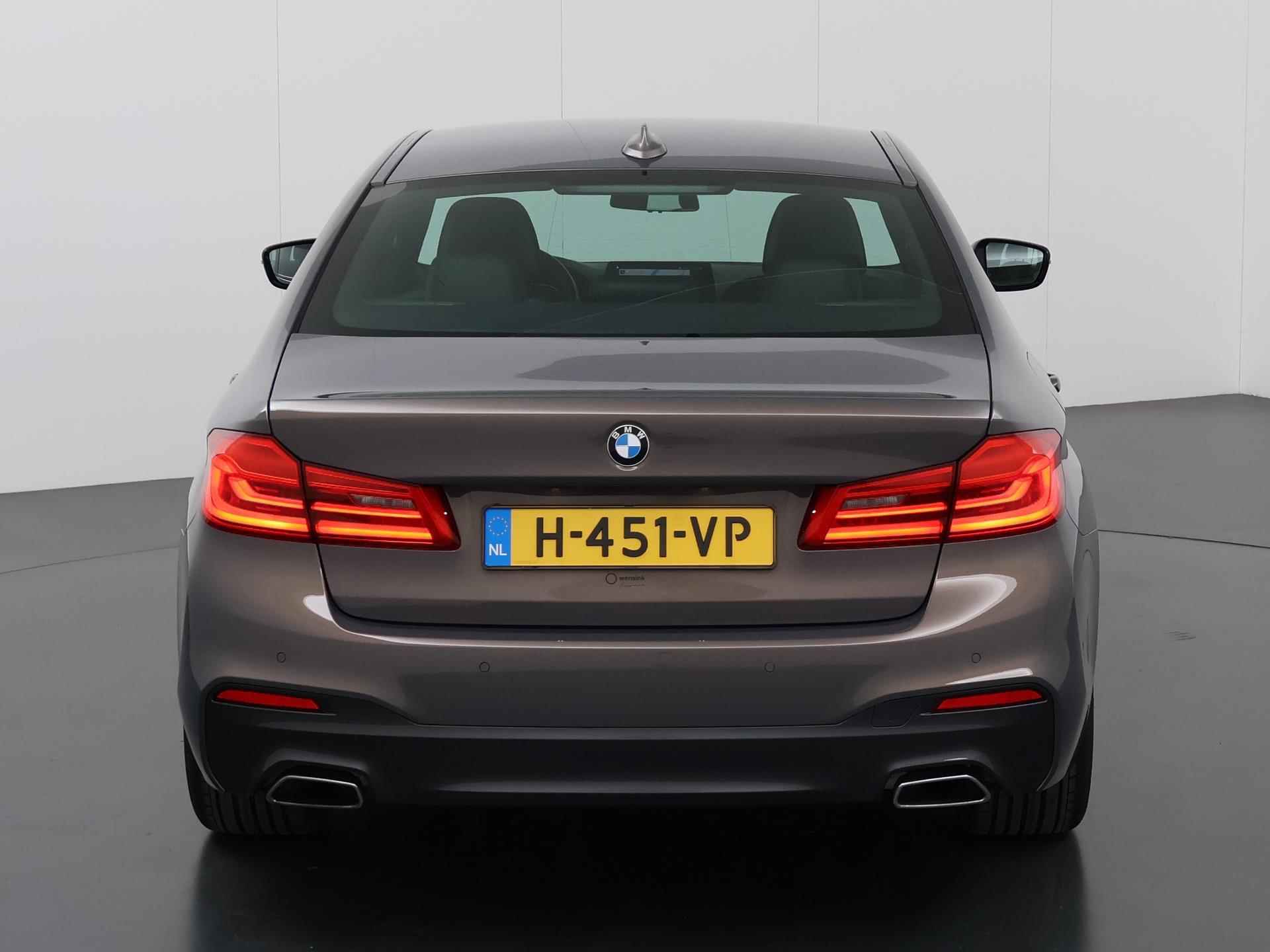 BMW 5-serie 520i High Executive Edition M-Sport | Navigatie | Harman Kardon Sound | Head Up | Digitaal Dashboard | Keyless go | Stoelverwarming | Climate Control | - 5/49