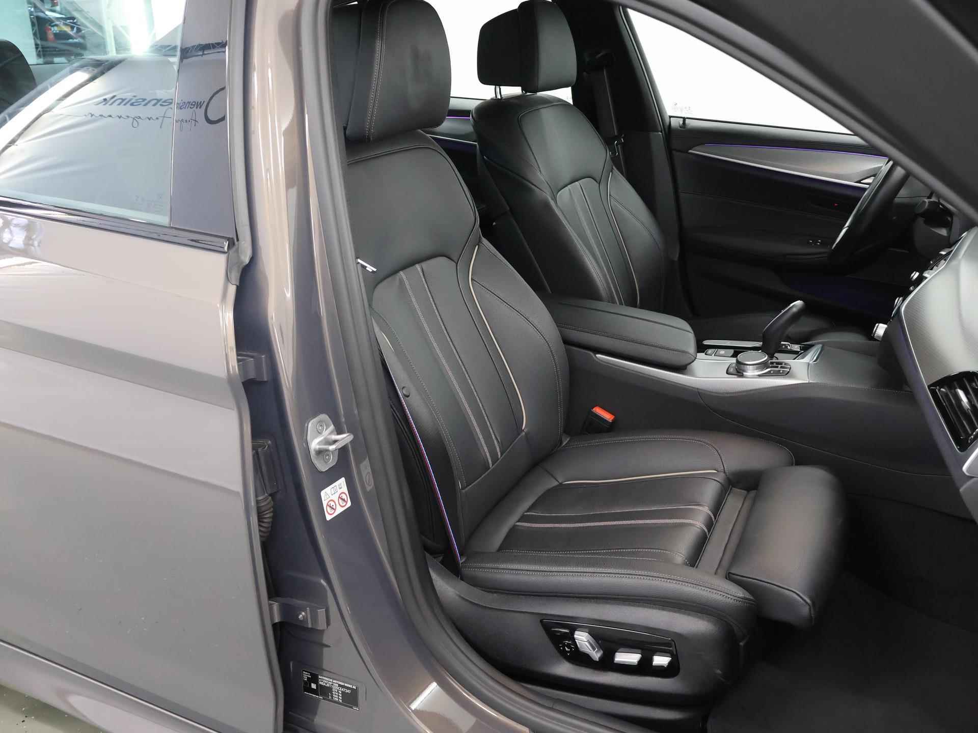 BMW 5-serie 520i High Executive Edition M-Sport | Navigatie | Harman Kardon Sound | Head Up | Digitaal Dashboard | Keyless go | Stoelverwarming | Climate Control | - 11/49