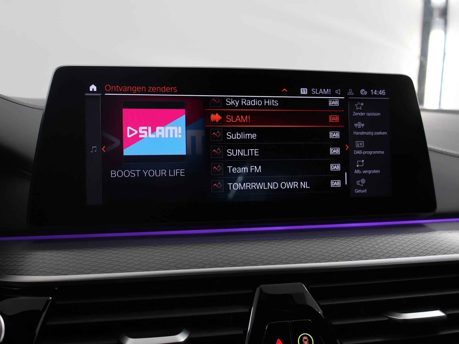 BMW 5-serie 520i High Executive Edition M-Sport | Navigatie | Harman Kardon Sound | Head Up | Digitaal Dashboard | Keyless go | Stoelverwarming | Climate Control | - 17/49