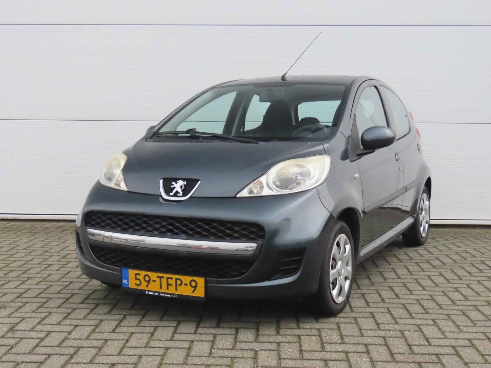 Peugeot 107 1.0-12V XS Grey uitvoering / Airco / 1e Eigenaar / 5-Deurs - 2/13