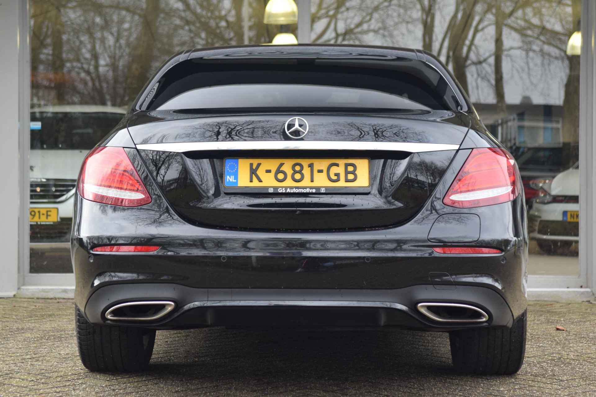 Mercedes-Benz E-klasse 350E AMG Business met Sfeerverl/Acc/Cam/19 inch - 24/50