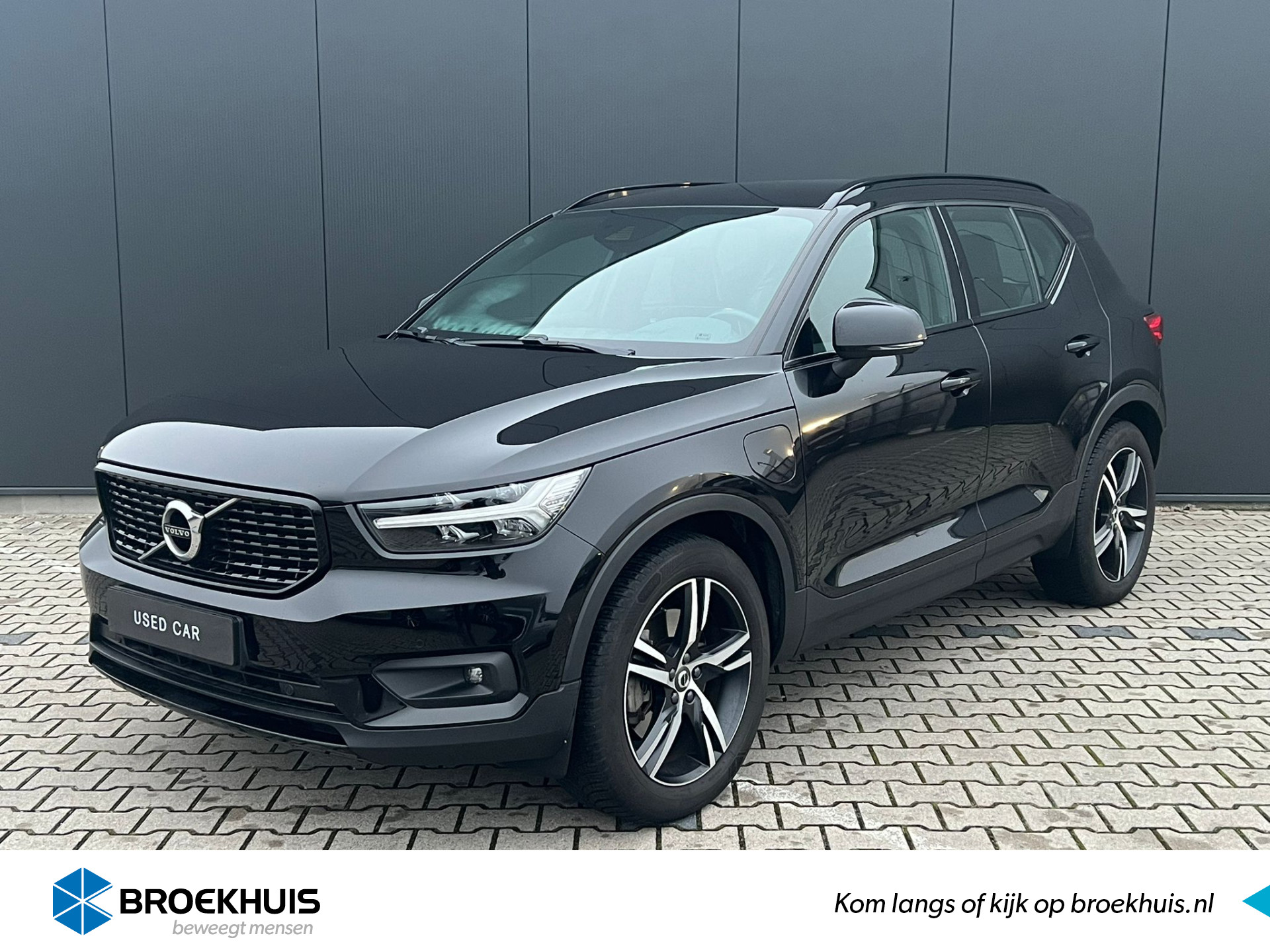 Volvo XC40 T5 Recharge R-Design | Plug-In Hybrid | Elektrische Voorstoelen | Camera | Trekhaak | Stoelverwarming | DAB |