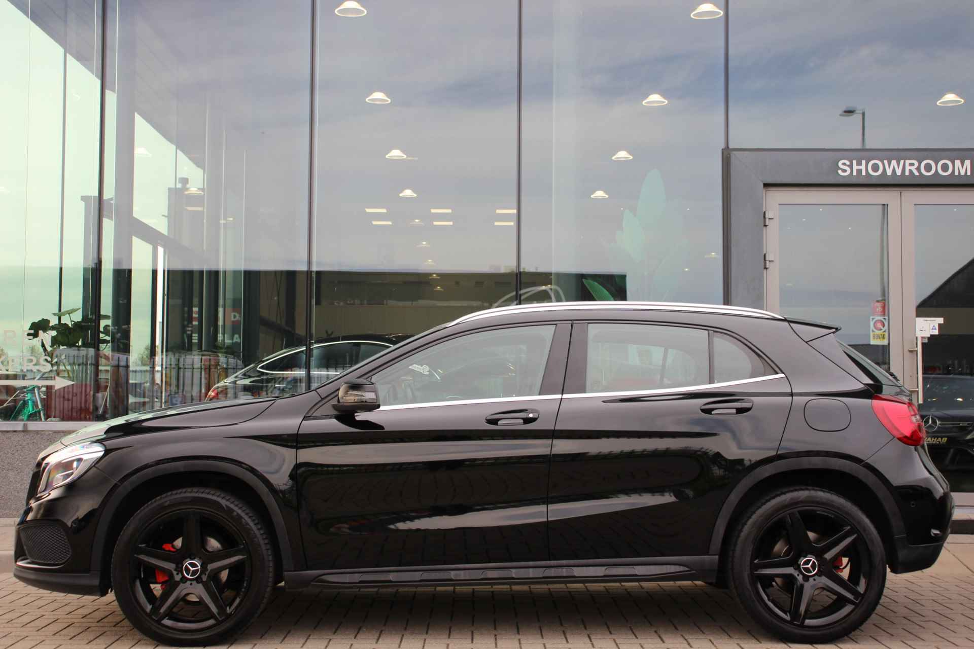 Mercedes-Benz GLA 200 Prestige AMG | 19'' - 6/27