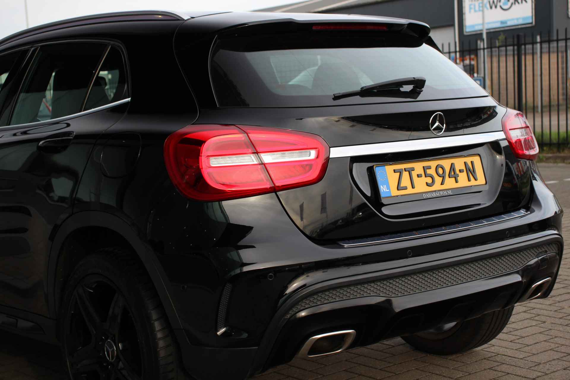 Mercedes-Benz GLA 200 Prestige AMG | 19'' - 17/27