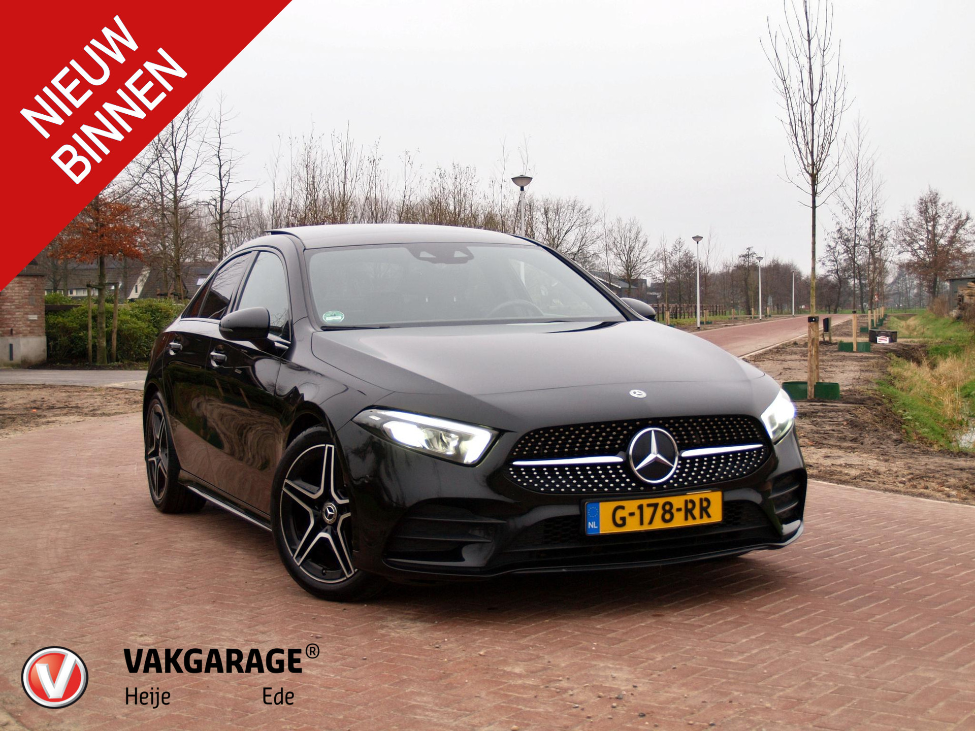 Mercedes-Benz A-klasse 200 Business Solution AMG | Schuifdak | Nightpakket | Camera | NL-Auto |