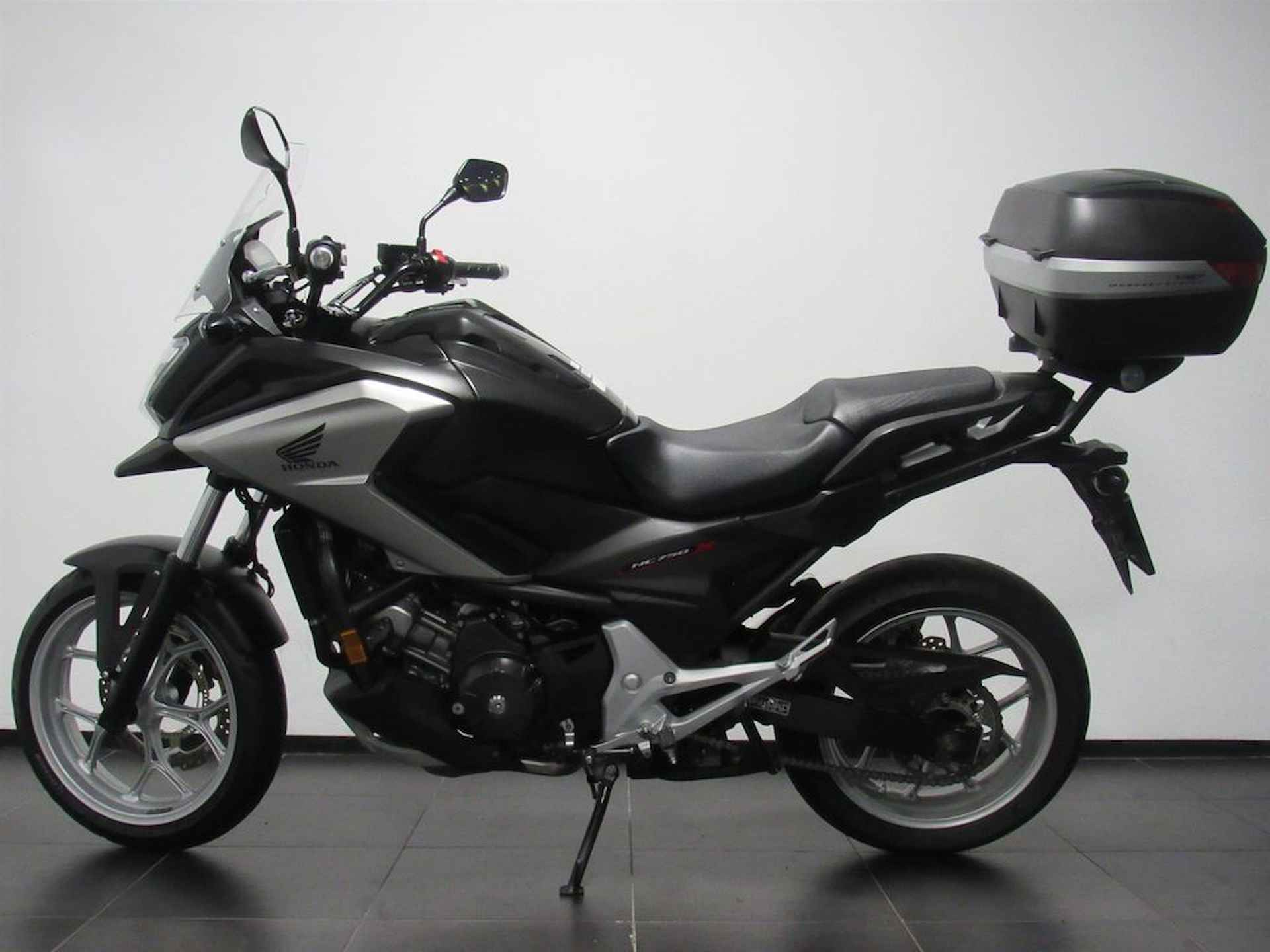 Honda NC 750 X ABS - 4/14