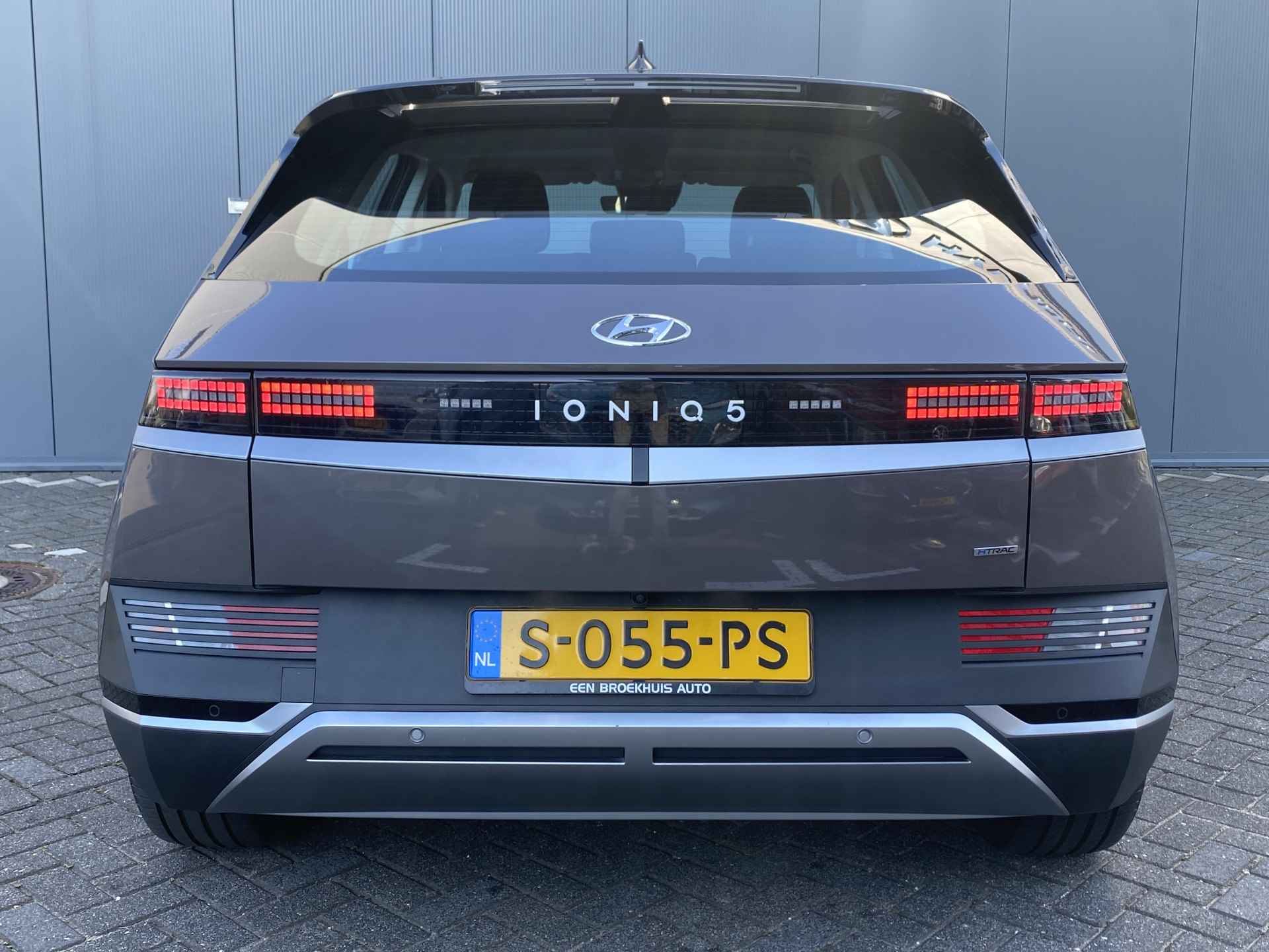 Hyundai IONIQ 5 73 kWh 306pk AWD Connect Automaat | Led | Camera | Keyless | Navigatie | 19" Lichtmetaal | Winterpakket | Elektrische Klep | Ada - 5/30