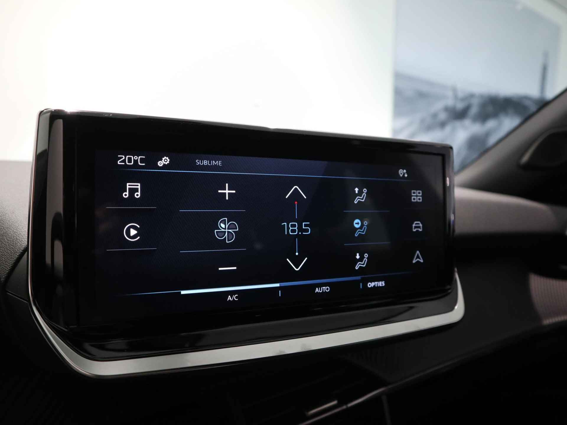 Peugeot E-2008 Active 54 kWh - NIEUW MODEL - FULL LED - DRAADLOZE CARPLAY/ANDROID AUTO - 17/46