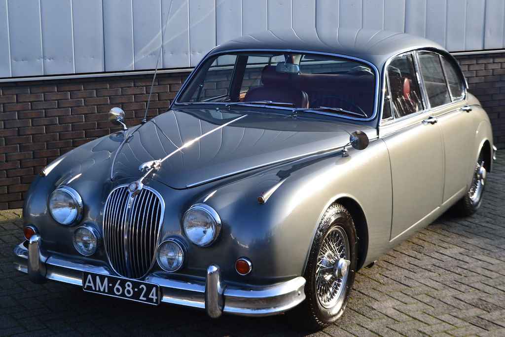 Jaguar MK2