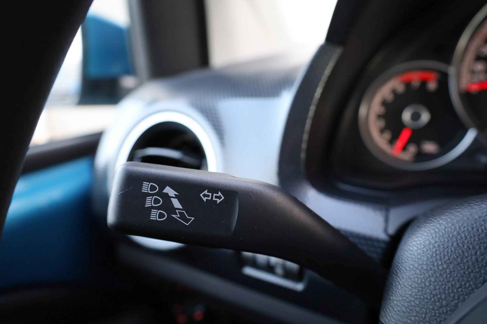 Volkswagen up! 1.0 60pk Move up! | Airco | Bluetooth | DAB+ | Elektrische Ramen - 24/42