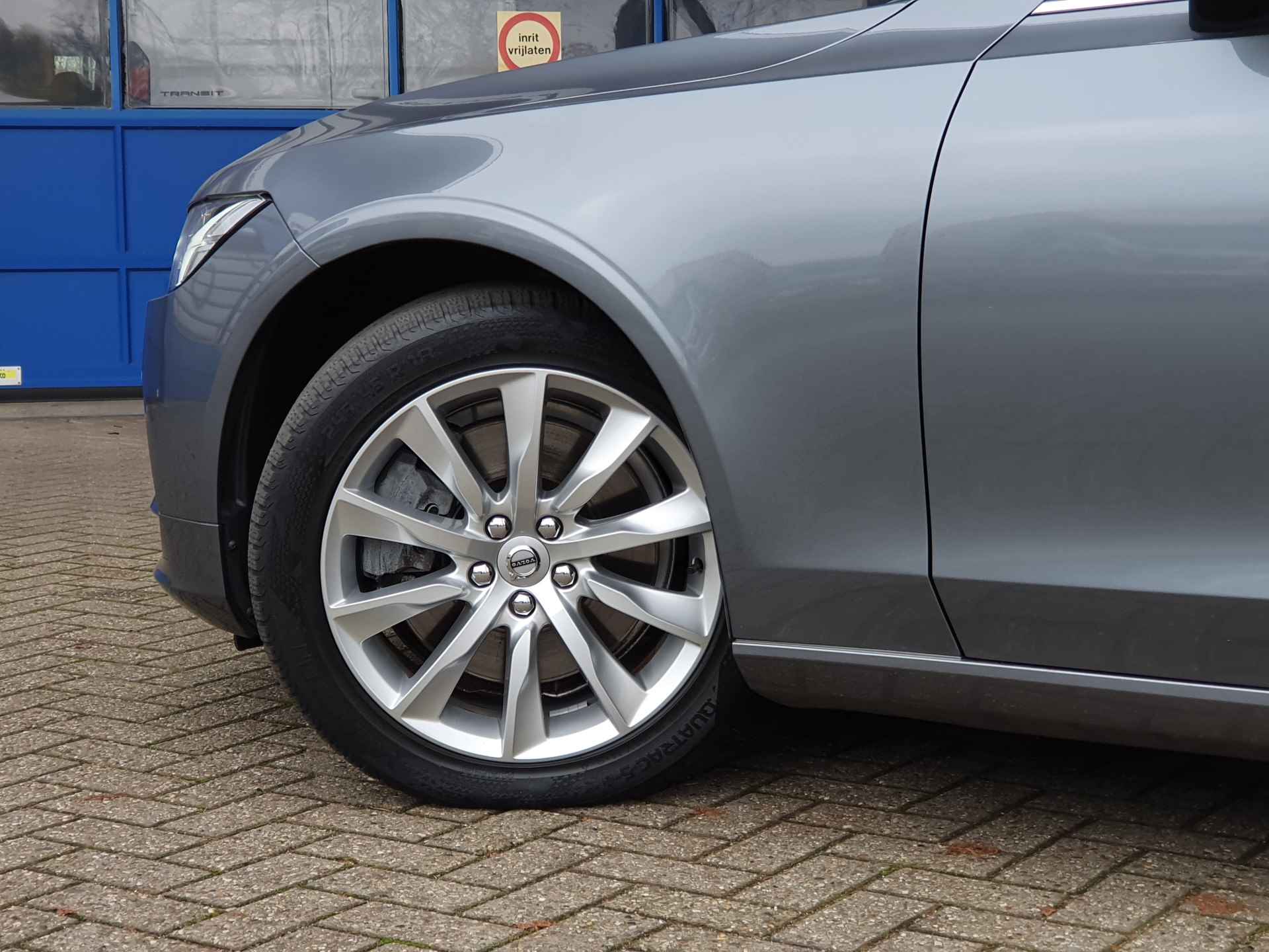 Volvo S90 2.0 T4 Momentum+ | Lederen Bekleding | Stoelverwarming | Adap. Cruise - 18/35