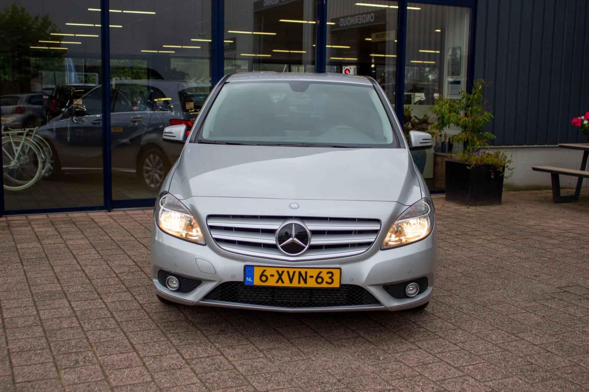 Mercedes-Benz B-klasse 180 Prestige | Prijs rijklaar incl. 12 mnd garantie | Lmv Navi Bluetooth Pdc Stoelverw - 8/48