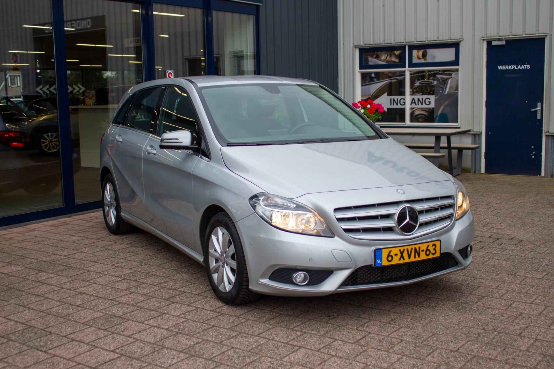 Mercedes-Benz B-klasse 180 Prestige | Prijs rijklaar incl. 12 mnd garantie | Lmv Navi Bluetooth Pdc Stoelverw - 9/48