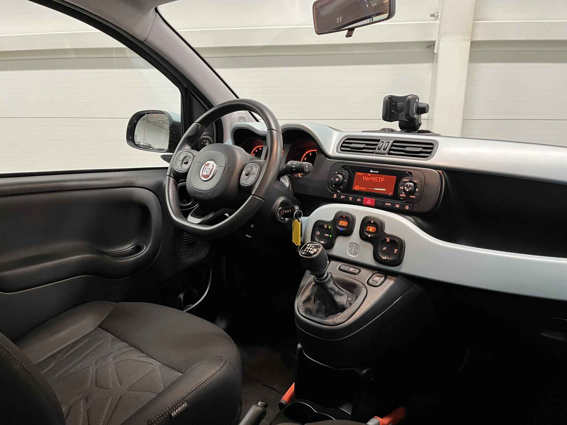 Fiat Panda Cross 1.0 Hybrid Launch Edition | Parkeersensoren | Climate control - 14/37