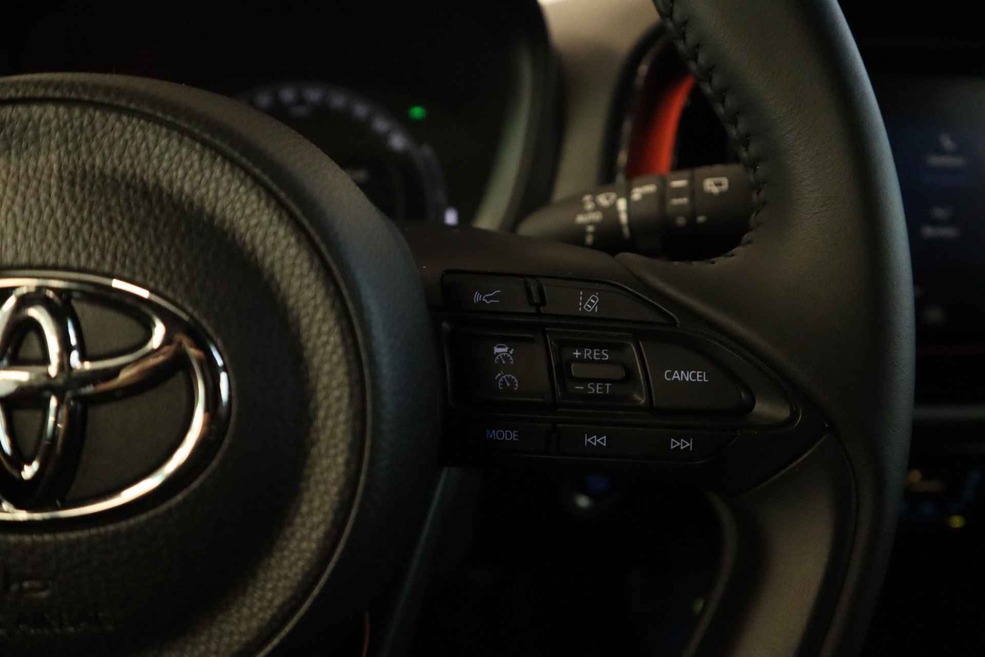 Toyota Aygo X 1.0 VVT-i MT envy JBL audio installatie , 18LMV, Navigatie, - 12/23
