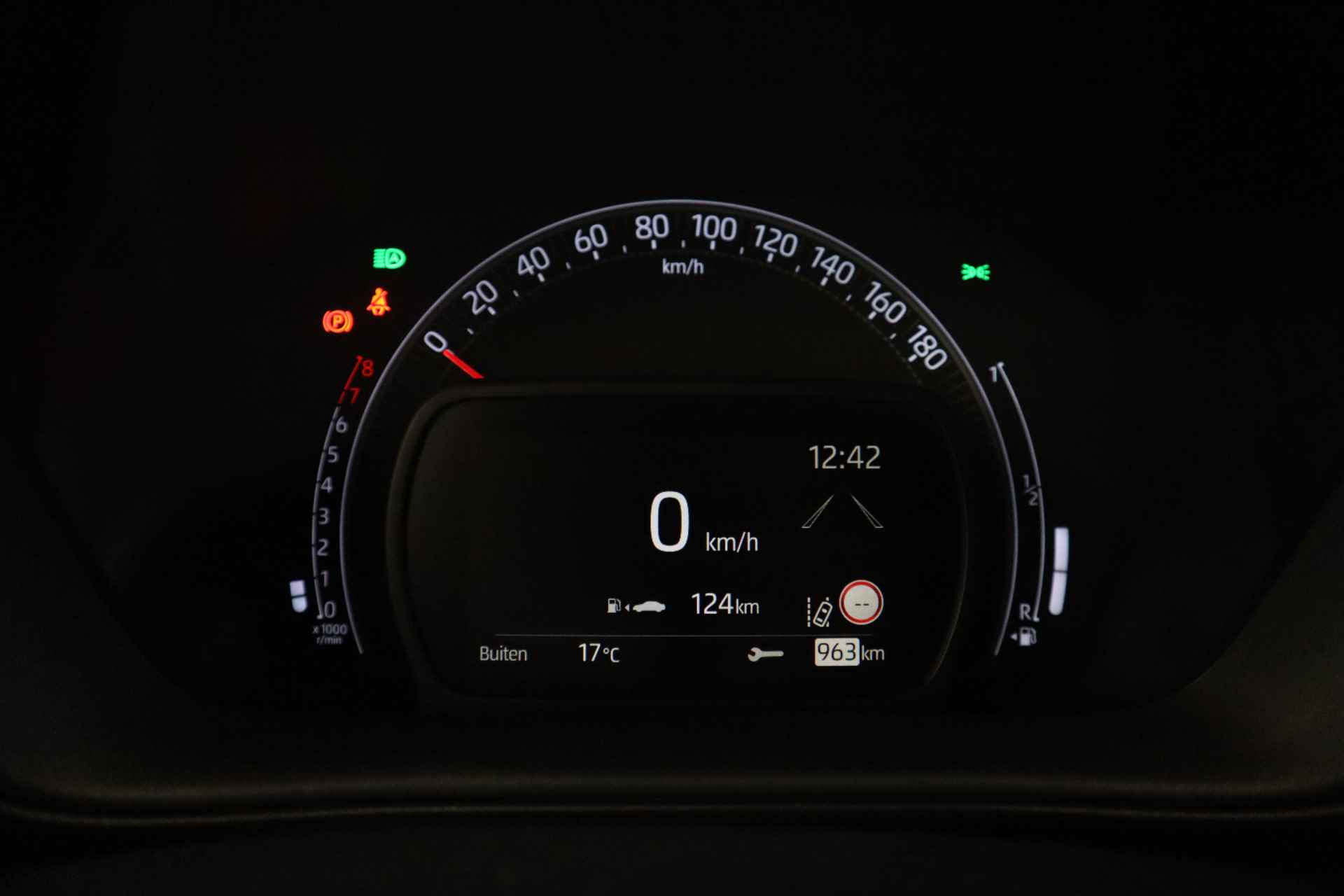 Toyota Aygo X 1.0 VVT-i MT envy JBL audio installatie , 18LMV, Navigatie, - 15/23