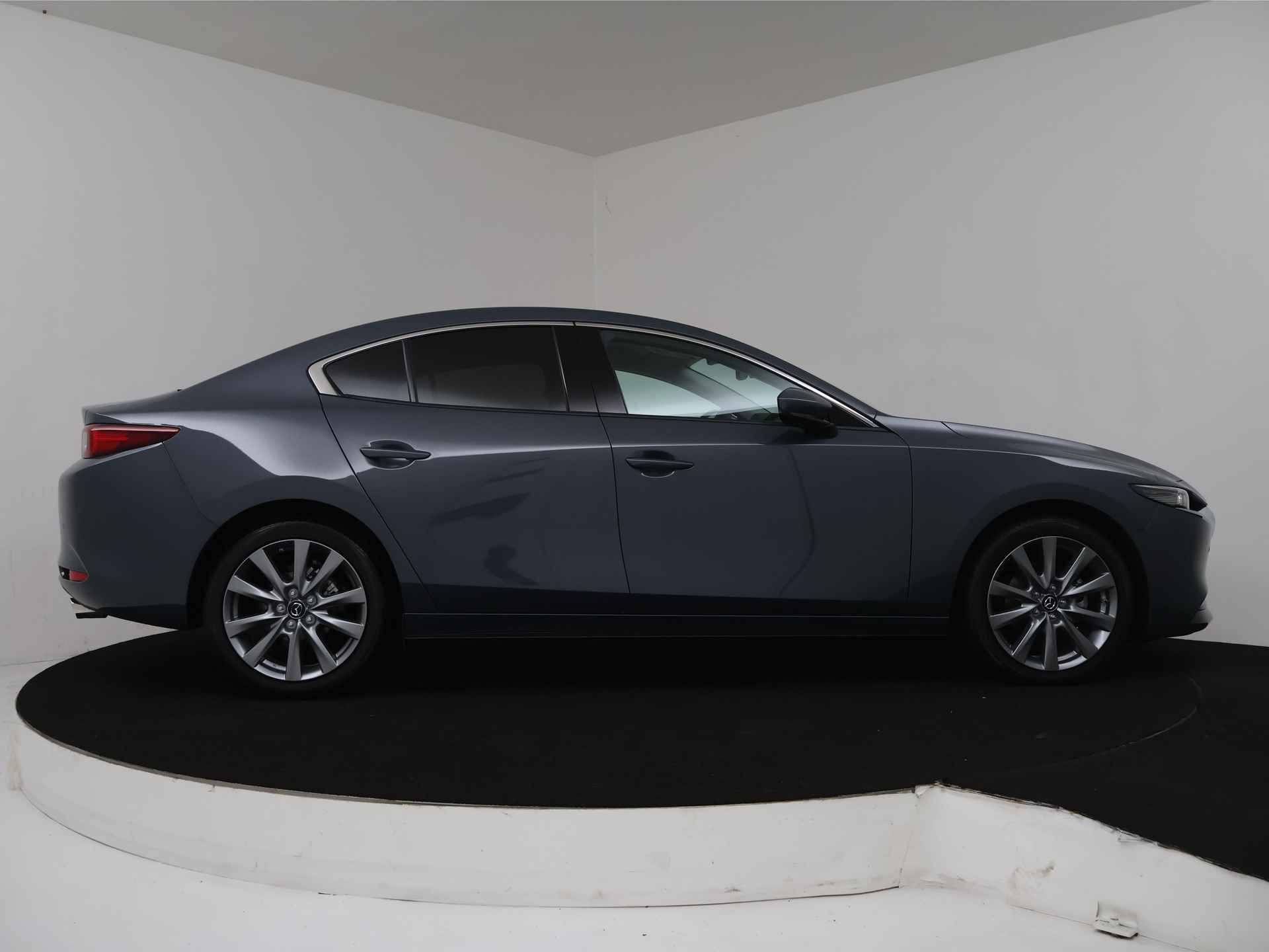 Mazda 3 2.0 e-SkyActiv-G M Hybrid 150 Exclusive-line | €5.440,- voordeel! | Leder | Bose | - 13/37