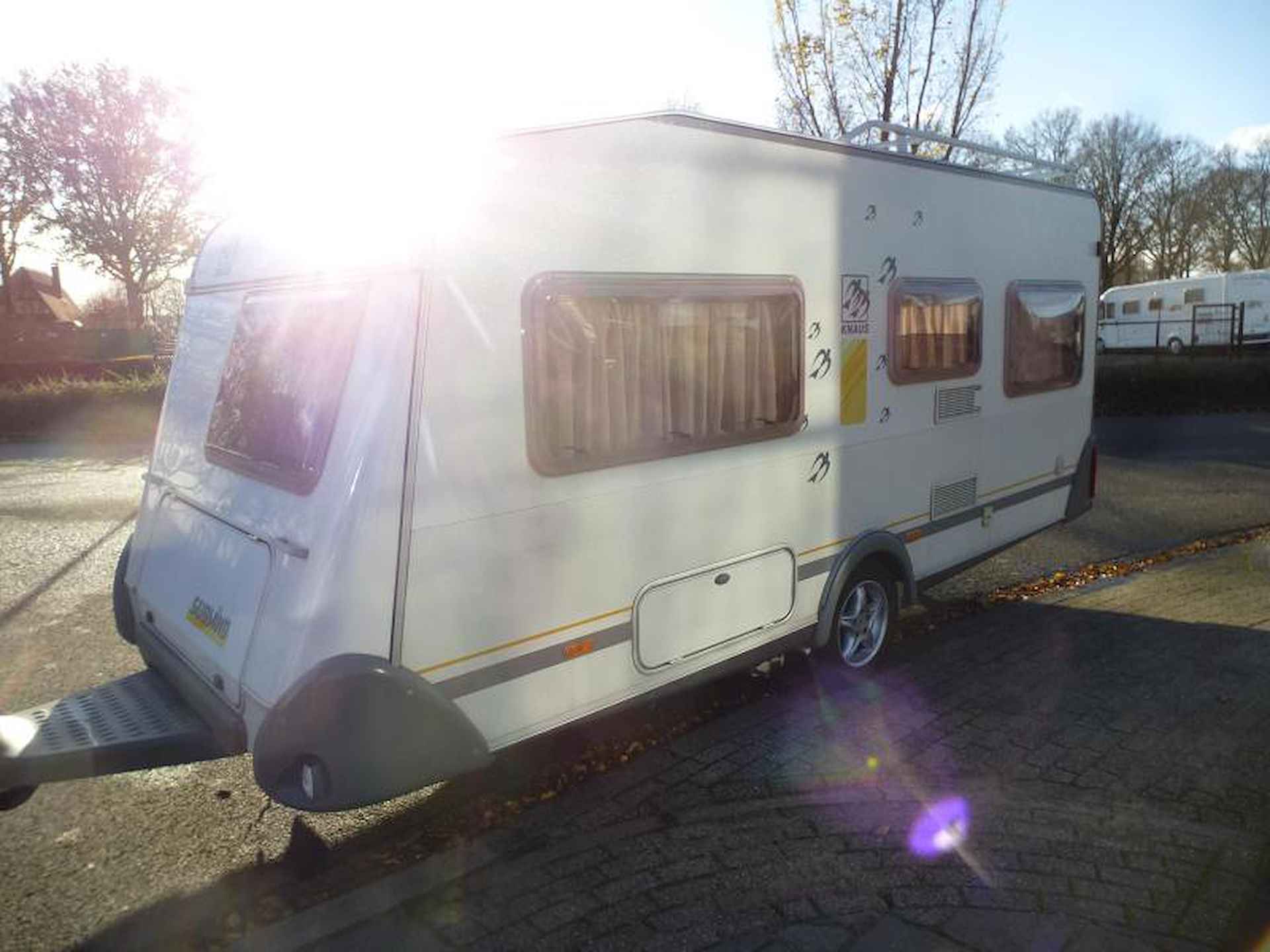 Knaus Sudwind 450 TUF incl. mover en voortent - 6/13