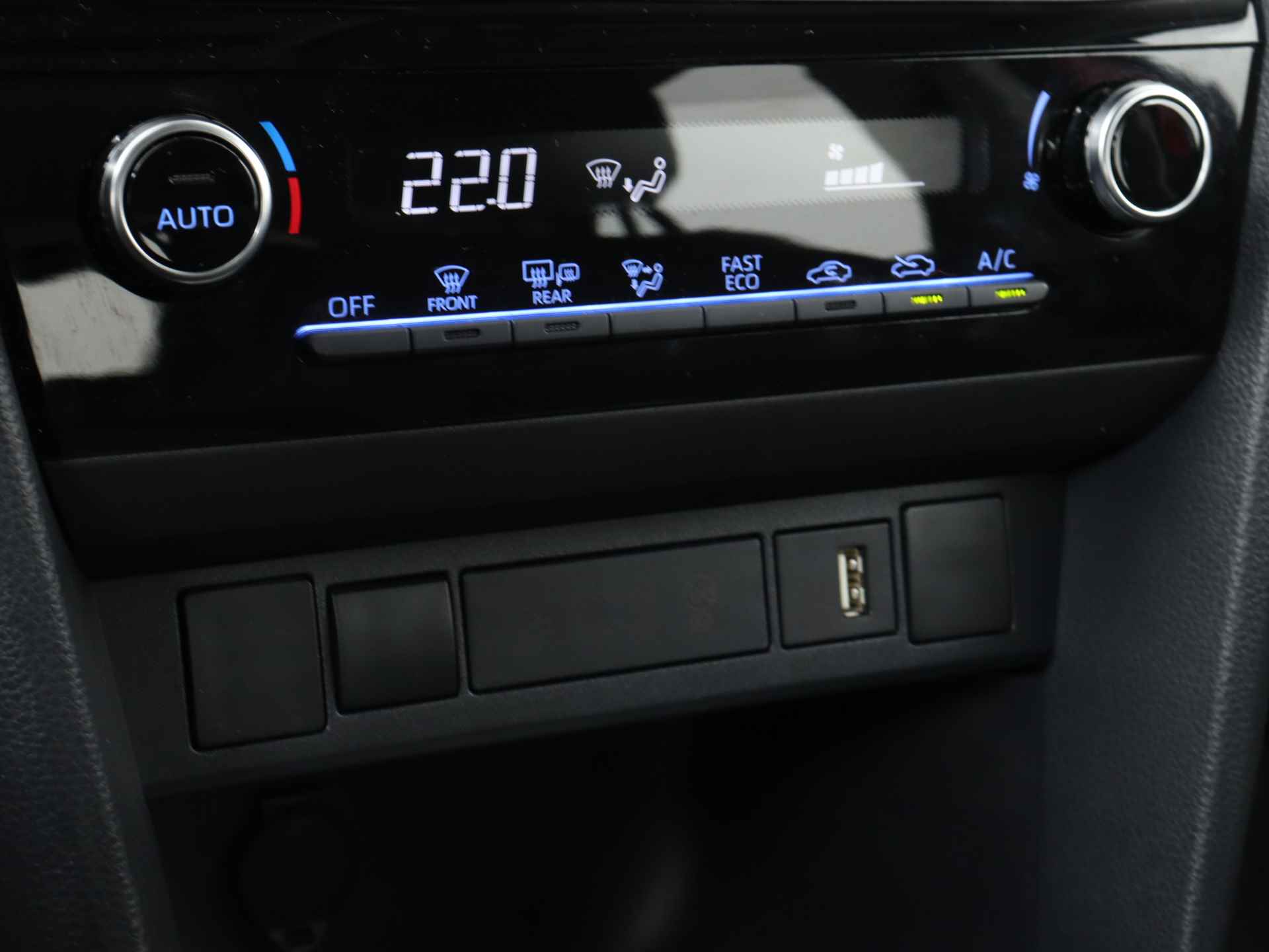 Toyota Yaris Cross 1.5 Hybrid Active Limited | Apple CarPlay / Android Auto | Adaptive Cruise Control | - 12/42
