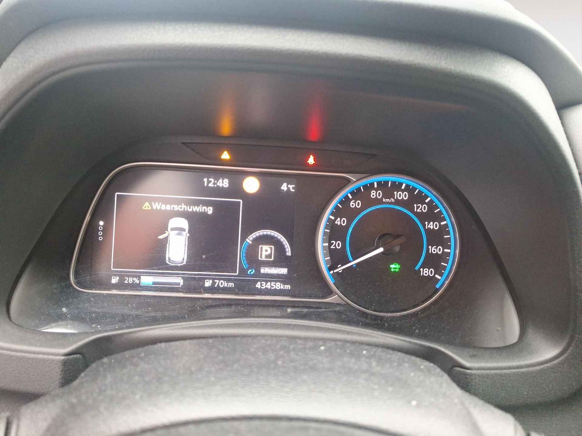 Nissan LEAF N-Connecta 40 kWh |Navigatie| Stoelverwarming v+a|Stuurwielverwarming| PDC V+A - 19/34