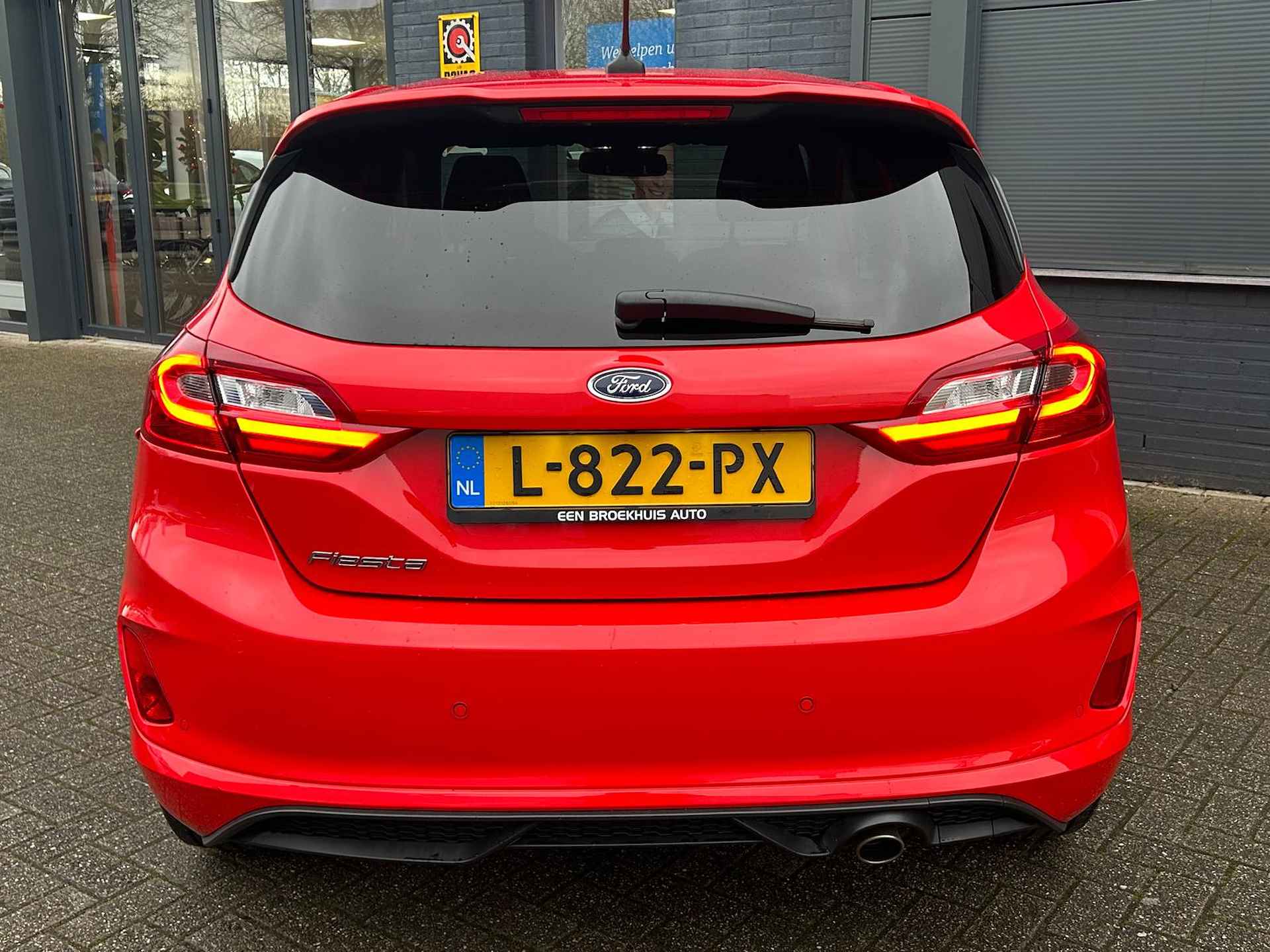 Ford Fiesta 1.0 EcoBoost ST-Line X | Hifi B&O geluidssysteem | Stoel- stuur- voorruitverwarming | Draadloze telefoonlader | Navi | Apple Car Automatisch inparkeren | Cruise control | Climate control | - 7/35