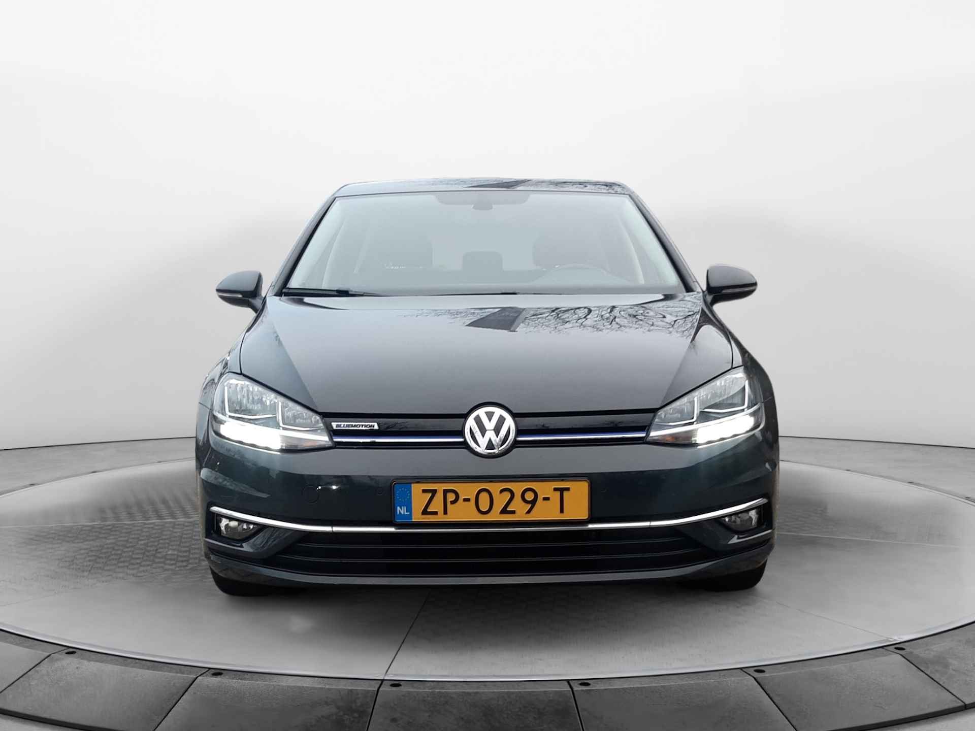 Volkswagen Golf 1.5 TSI Comfortline (131 PK) 1e-Eig, V.W.-Dealer-Onderh, 12-Mnd-BOVAG, NL-Auto, Alarm-Klasse-3, Navigatie/Apple-Carplay/Android-Auto, Adaptive-Cruisecontrol, Parkeersensoren-V+A, Lm-Velgen-16Inch Privacy-Glas - 17/35