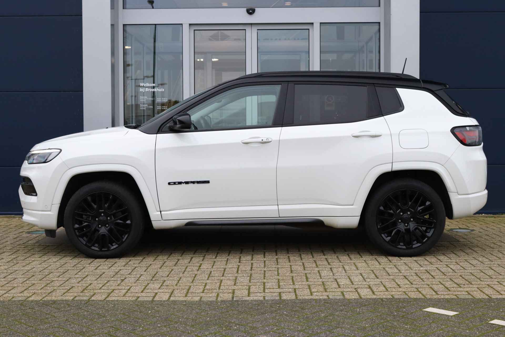 Jeep Compass 4xe 240-PK Plug-in Hybrid Electric S | Stoel + Stuur verwarming | ACC | Camera | Leder | Keyless | Elekr. klep - 6/40