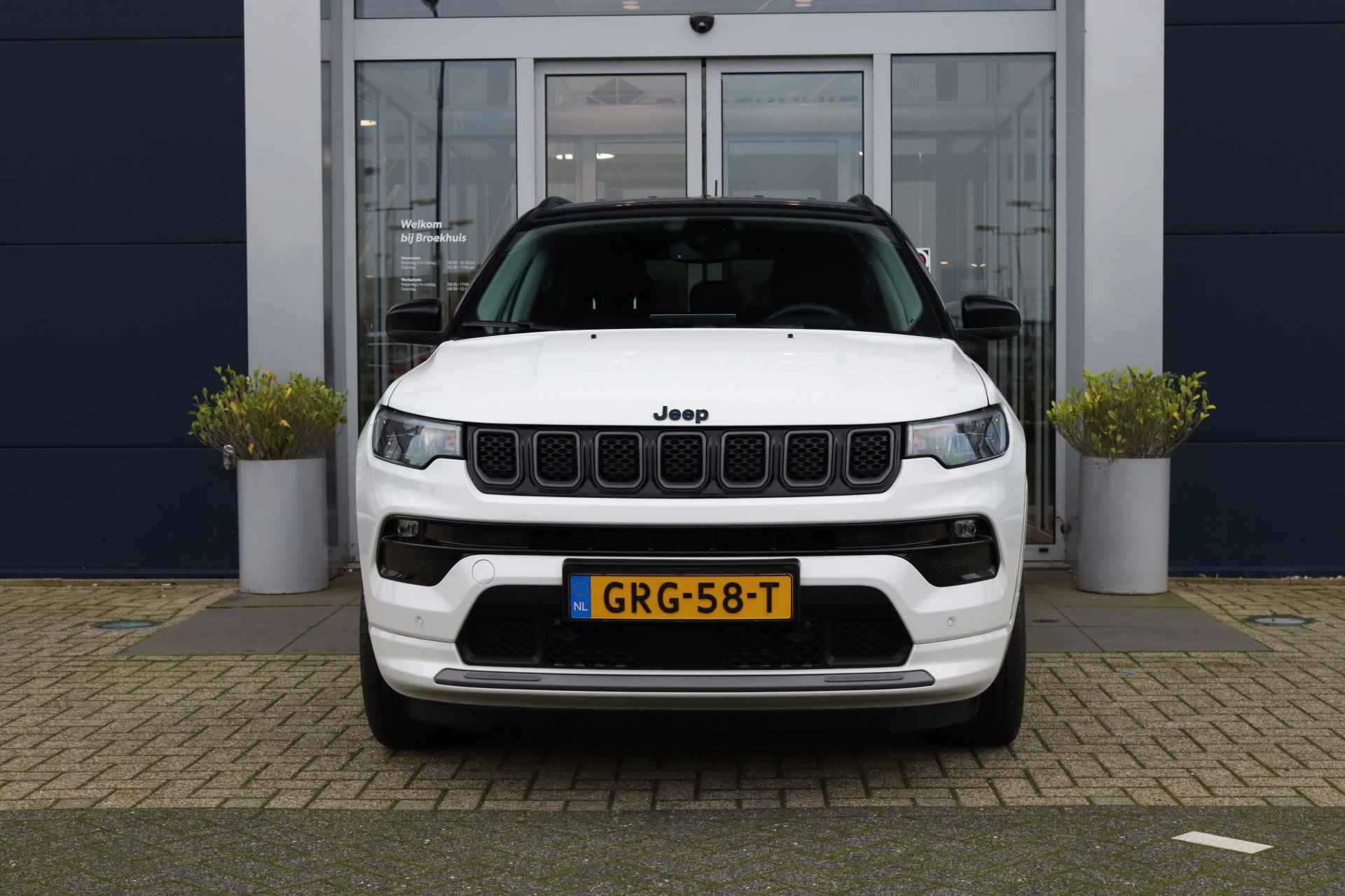 Jeep Compass 4xe 240-PK Plug-in Hybrid Electric S | Stoel + Stuur verwarming | ACC | Camera | Leder | Keyless | Elekr. klep - 11/40