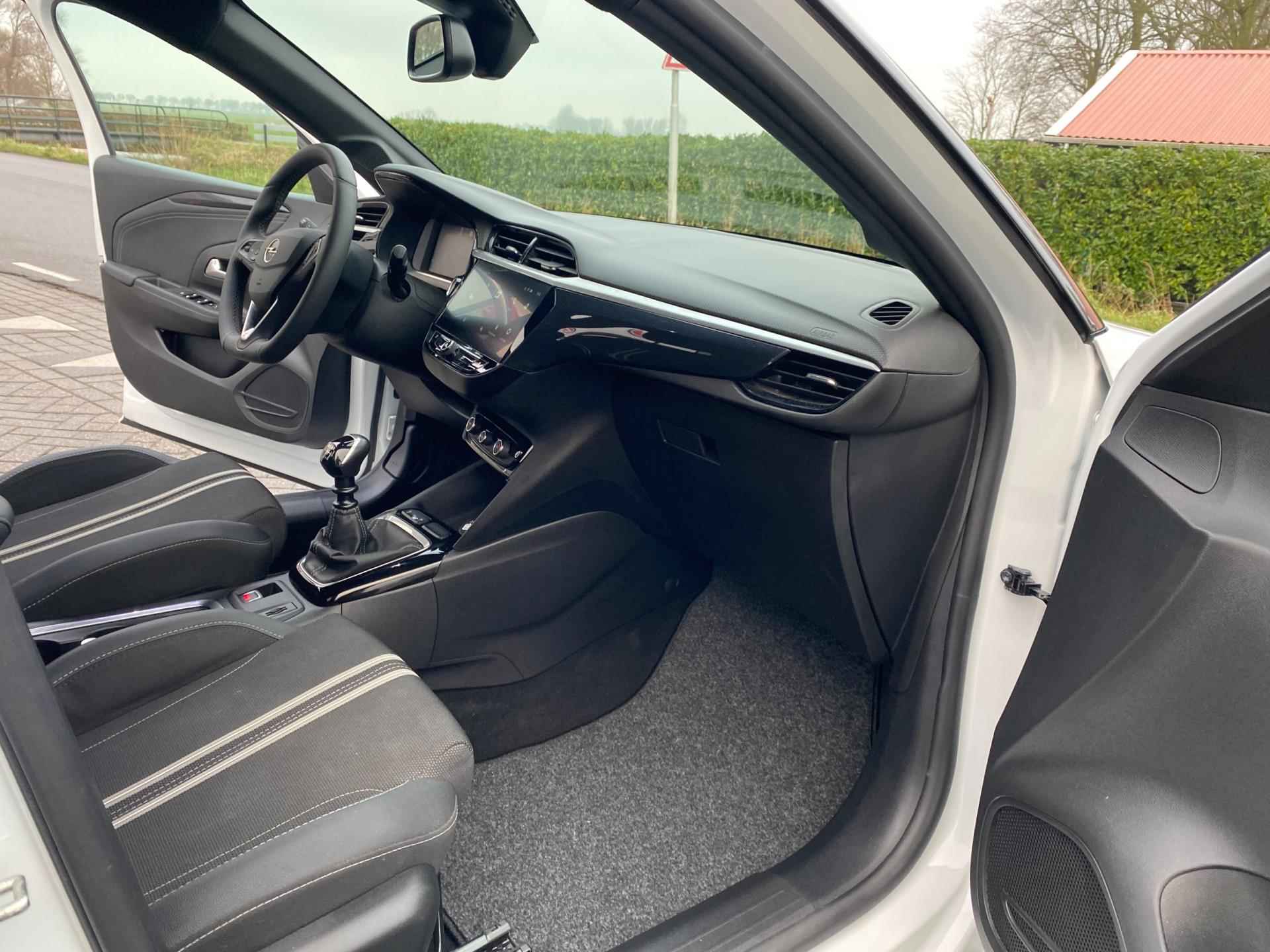 Opel CORSA 1.2 Turbo GS Apple Carplay/ Nieuw model - 10/15