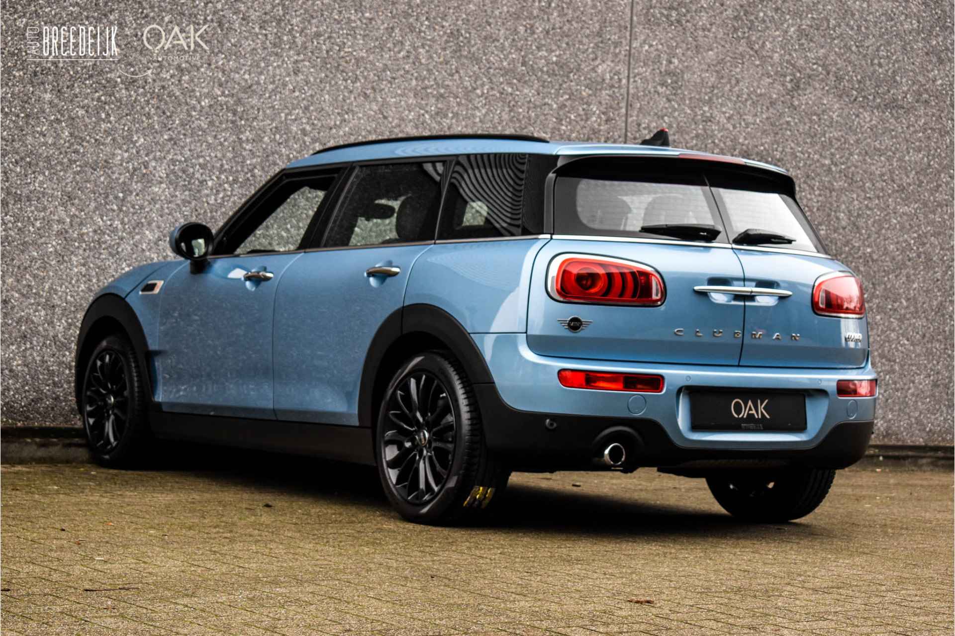 MINI Clubman 1.5 Cooper Aut. | Navigatie | Carplay | Half Leder | Head-Up | LED | PDC | 17"LM | Electric Blue - 13/24