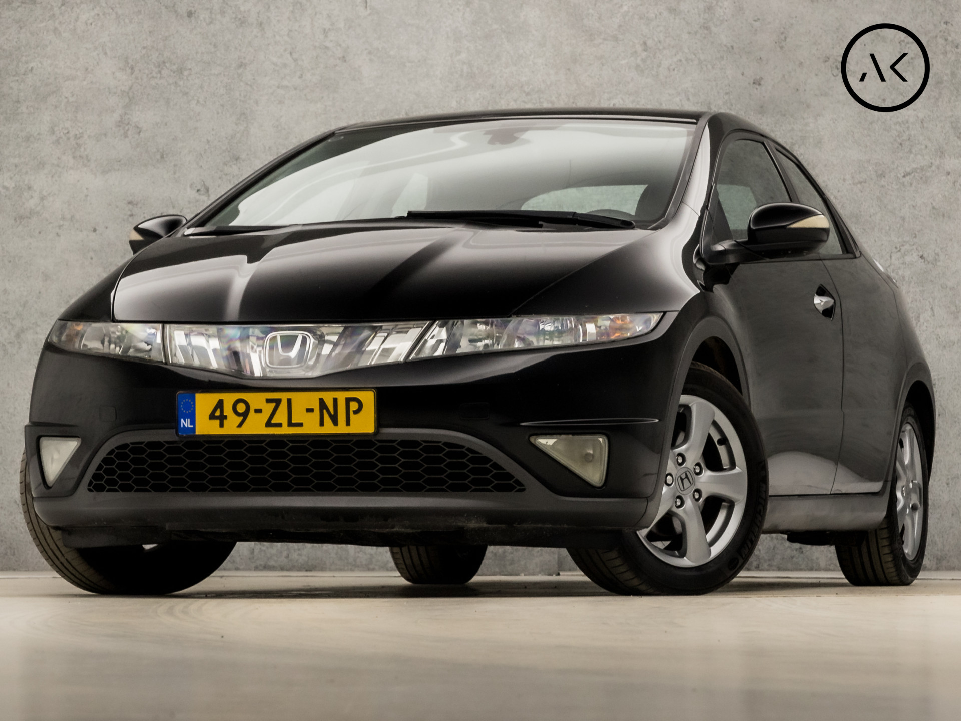 Honda Civic 1.4 Sport (YOUNGTIMER, CLIMATE, RADIO, ELEK PAKKET, ALCANTARA, SPORTSTOELEN, NIEUWE APK, LM VELGEN, NIEUWSTAAT)