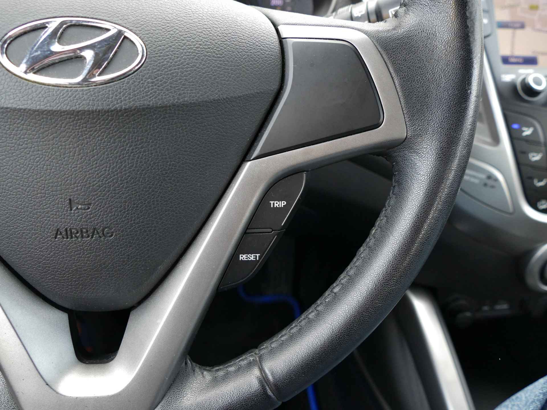 Hyundai Veloster 1.6 GDI | navigatie | achteruitrijcamera | all-season-banden - 20/43