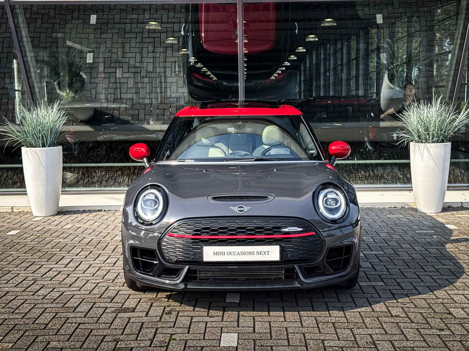 MINI Clubman JCW ALL4 Chili Automaat / Panoramadak / Achteruitrijcamera / Stoelverwarming / LED / Harman Kardon / Head-Up / Cruise Control / Comfort Access - 15/37