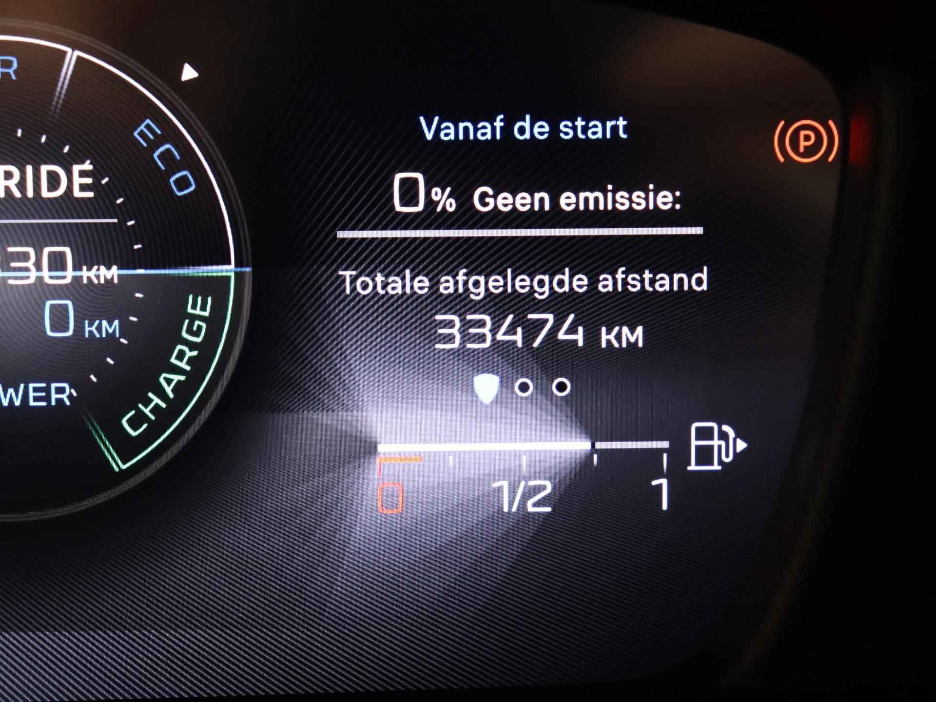 Peugeot 308 SW HYbrid GT 225pk Automaat | Navigatie | Dodehoek Detectie | Adaptieve Cruise Control | FOCAL Audiosysteem | Elektrisch Bedienbare Achterklep - 31/43