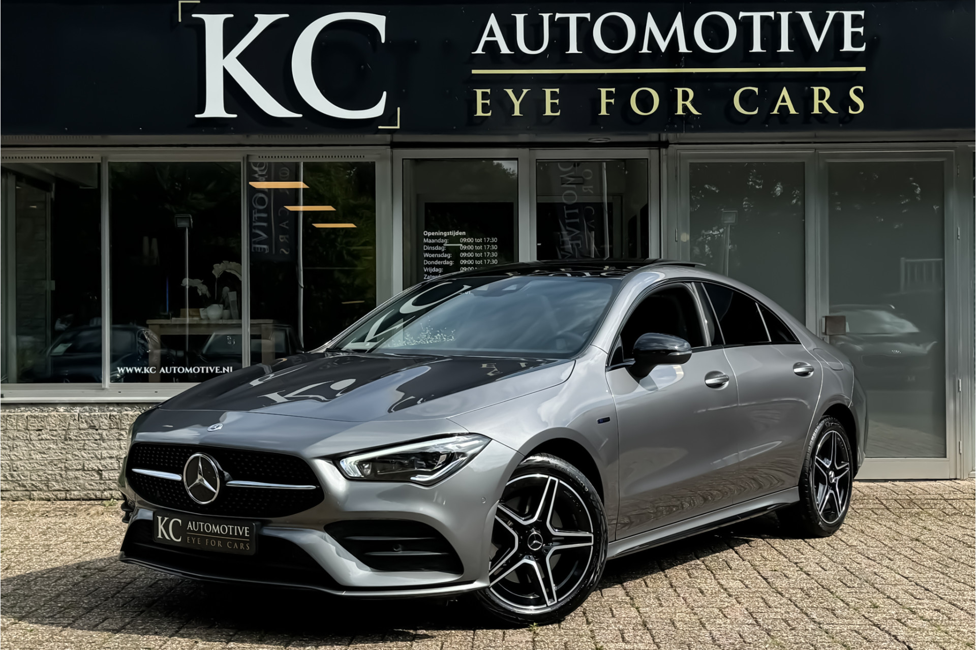 Mercedes-Benz CLA-Klasse 250e Premium Edit. AMG Night | Pano | Sfeer | Matrix