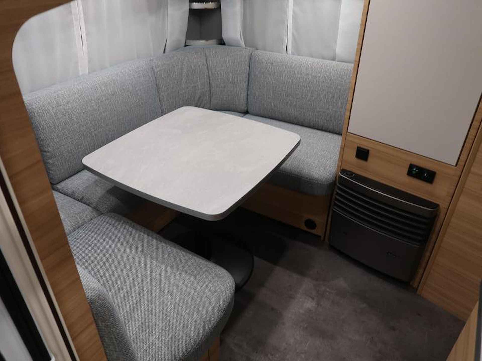 Dethleffs Camper 470 ER GRATIS MOVER, ATC, LMVELG - 6/21