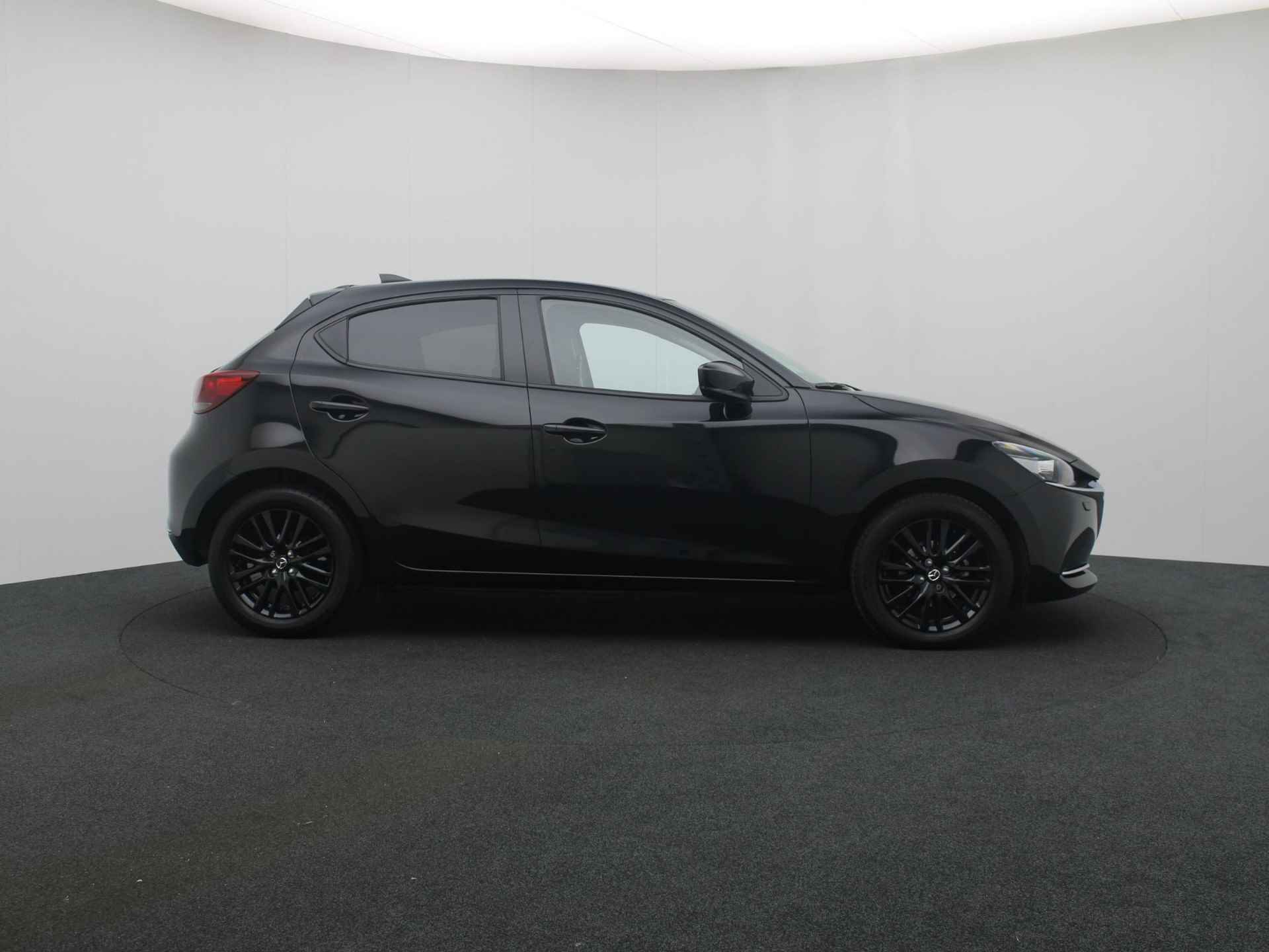 Mazda 2 1.5 Skyactiv-G Sportive met navigatie : dealer onderhouden - 7/46