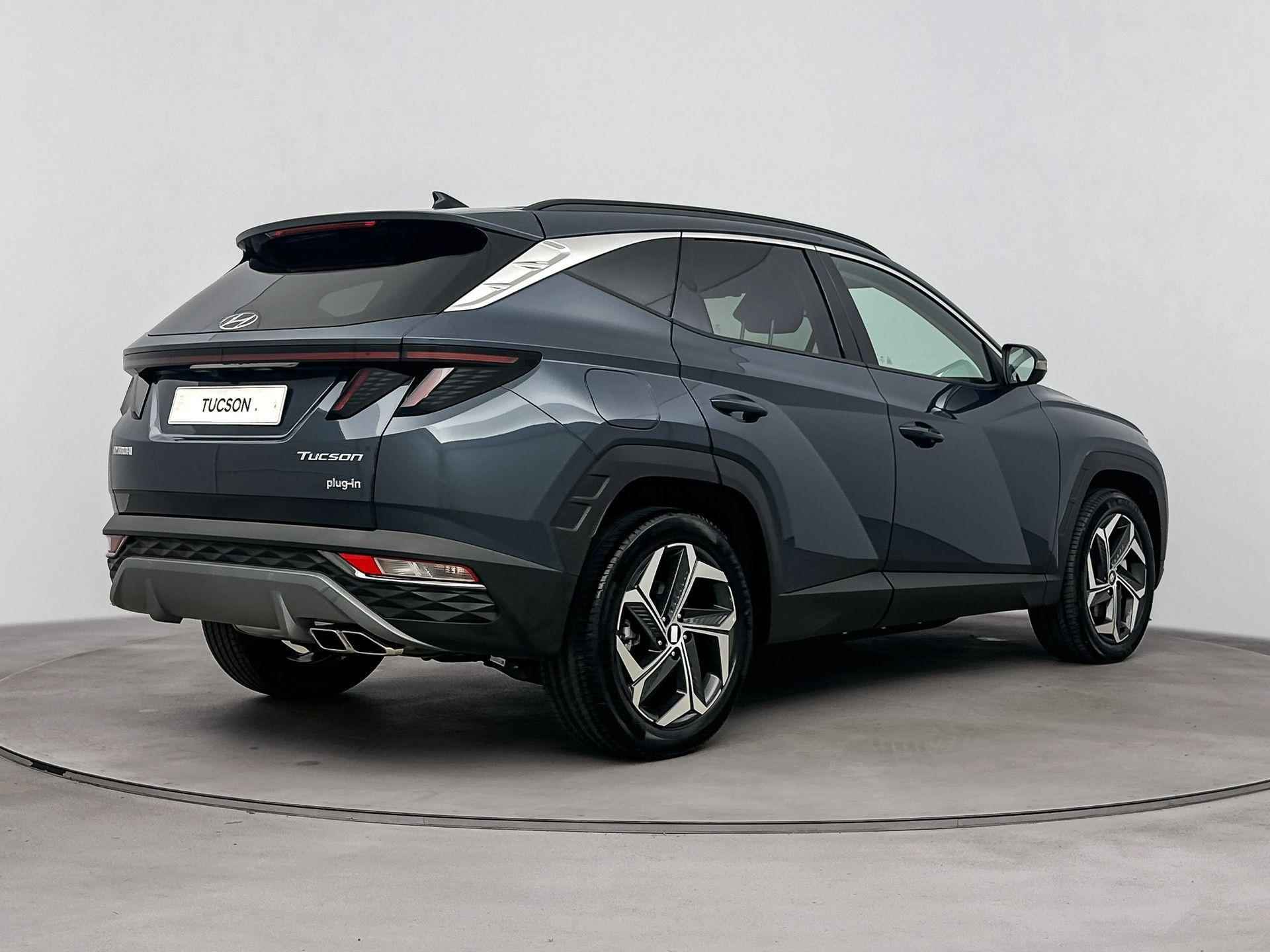 Hyundai Tucson 1.6 T-GDI PHEV Comfort Smart 4WD | Voorraadactie! | €10.500,- korting! | Navigatie | Camera | Keyless - 3/33