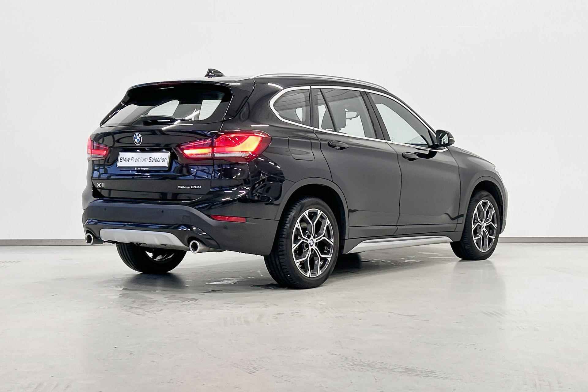 BMW X1 sDrive20i High Executive xLine Aut. - 2/20