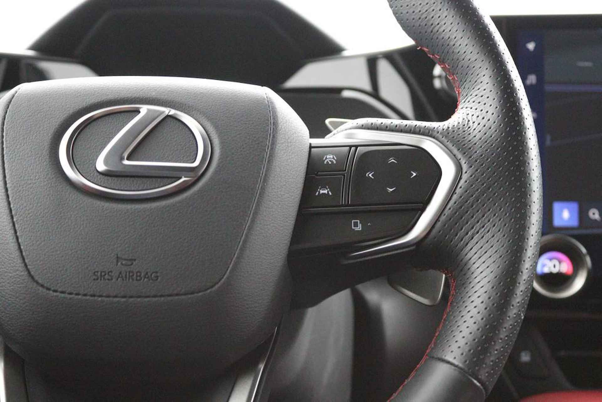 Lexus NX 450h+ AWD F Sport Line | Adaptief onderstel | Head-Up Display | Rondomzicht camera | Stoelgeheugen - 19/60