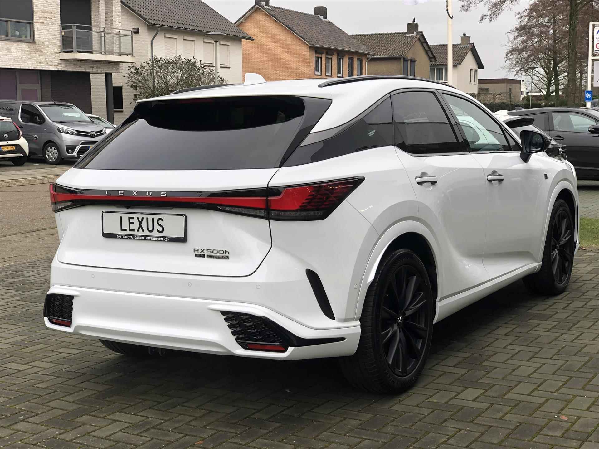 Lexus Rx 500h Turbo AWD 371pk F Sport Line | Panoramadak, Trekhaak, Stoelventilatie, Leer, 360 Camera, Mark Levinson, Stuurverwarming - 4/56